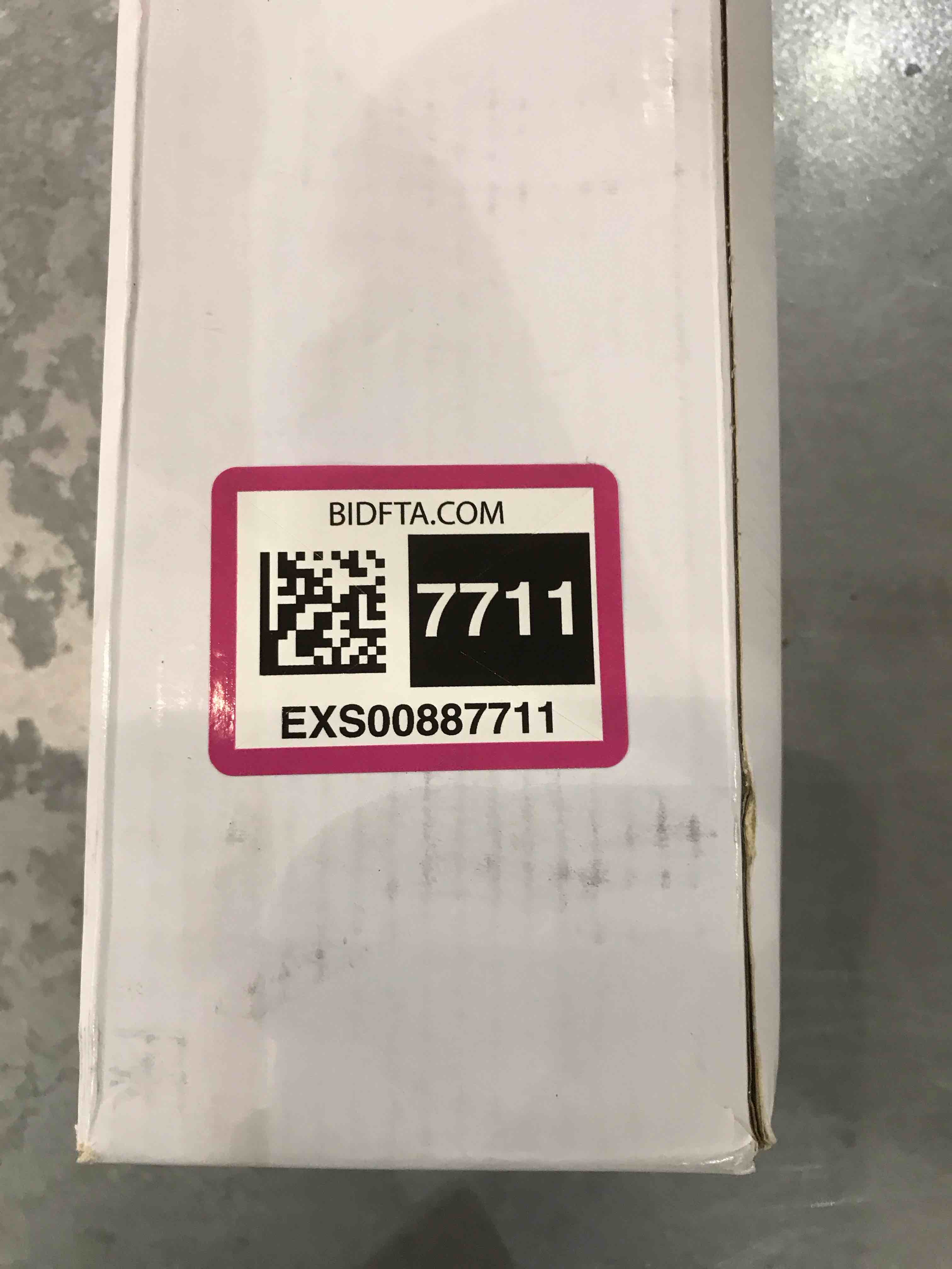 https://s3.amazonaws.com/lotting-images-prod/bidfta/EXS00887711_1701867776235.jpeg
