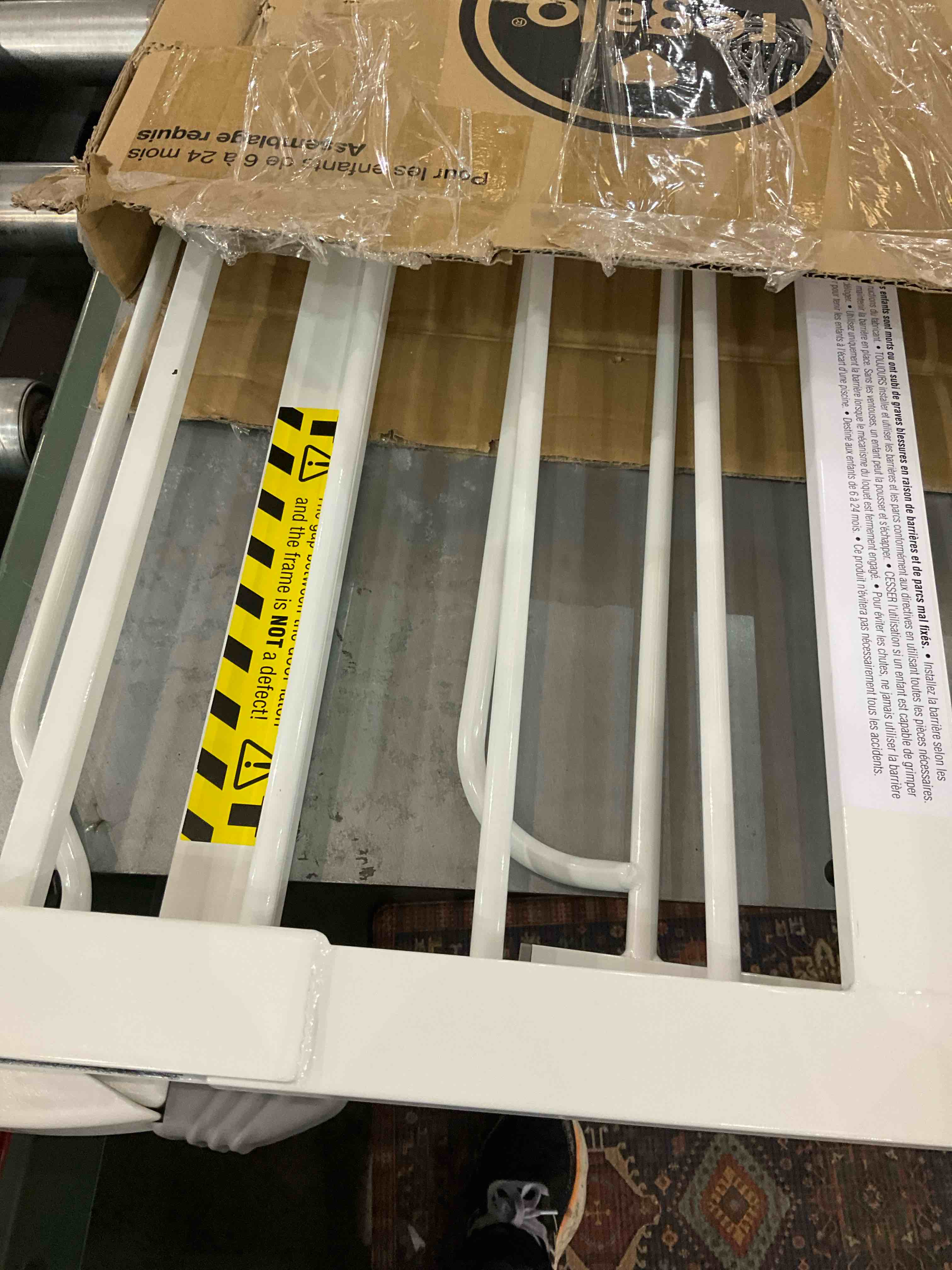 https://s3.amazonaws.com/lotting-images-prod/bidfta/EXS00887737_1701873819054.jpeg