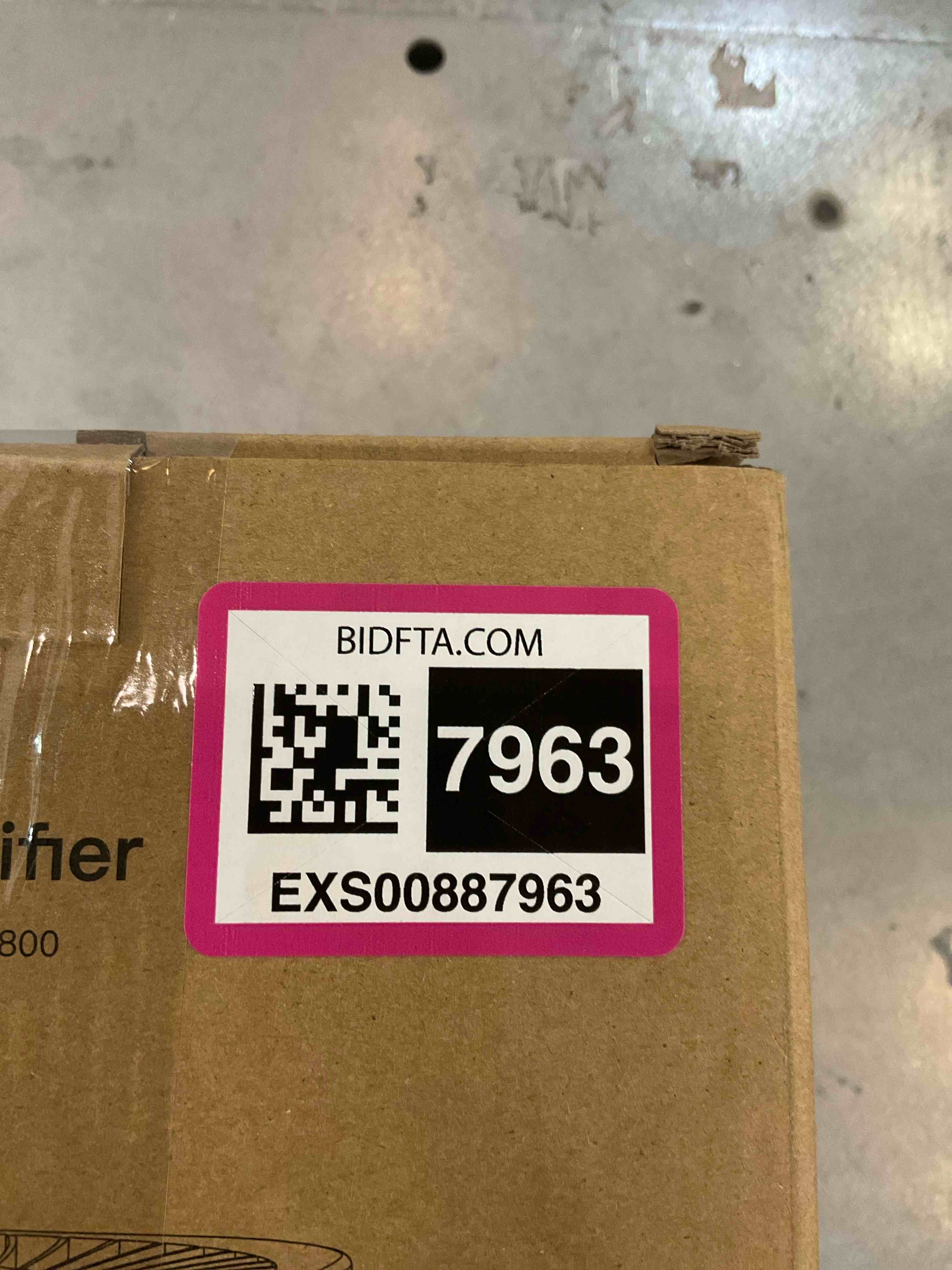 https://s3.amazonaws.com/lotting-images-prod/bidfta/EXS00887963_1701973700374.jpeg