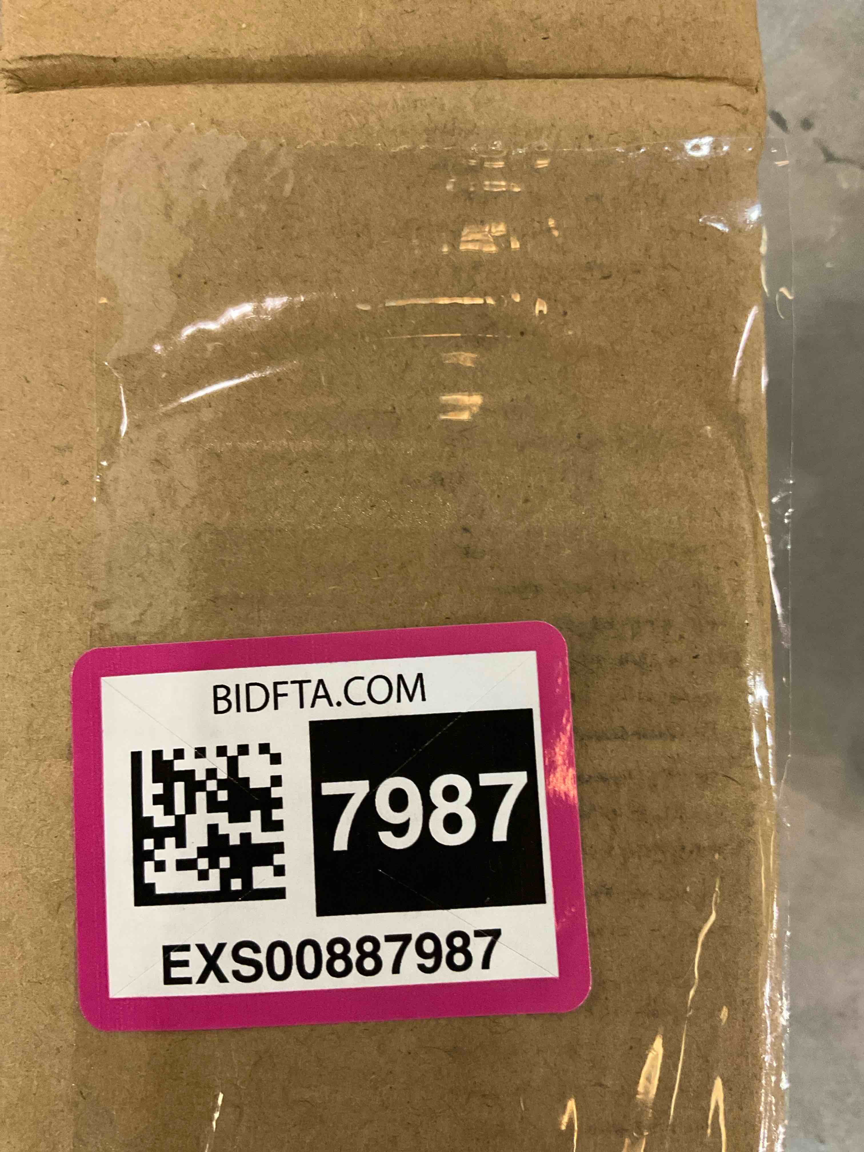 https://s3.amazonaws.com/lotting-images-prod/bidfta/EXS00887987_1701979936191.jpeg