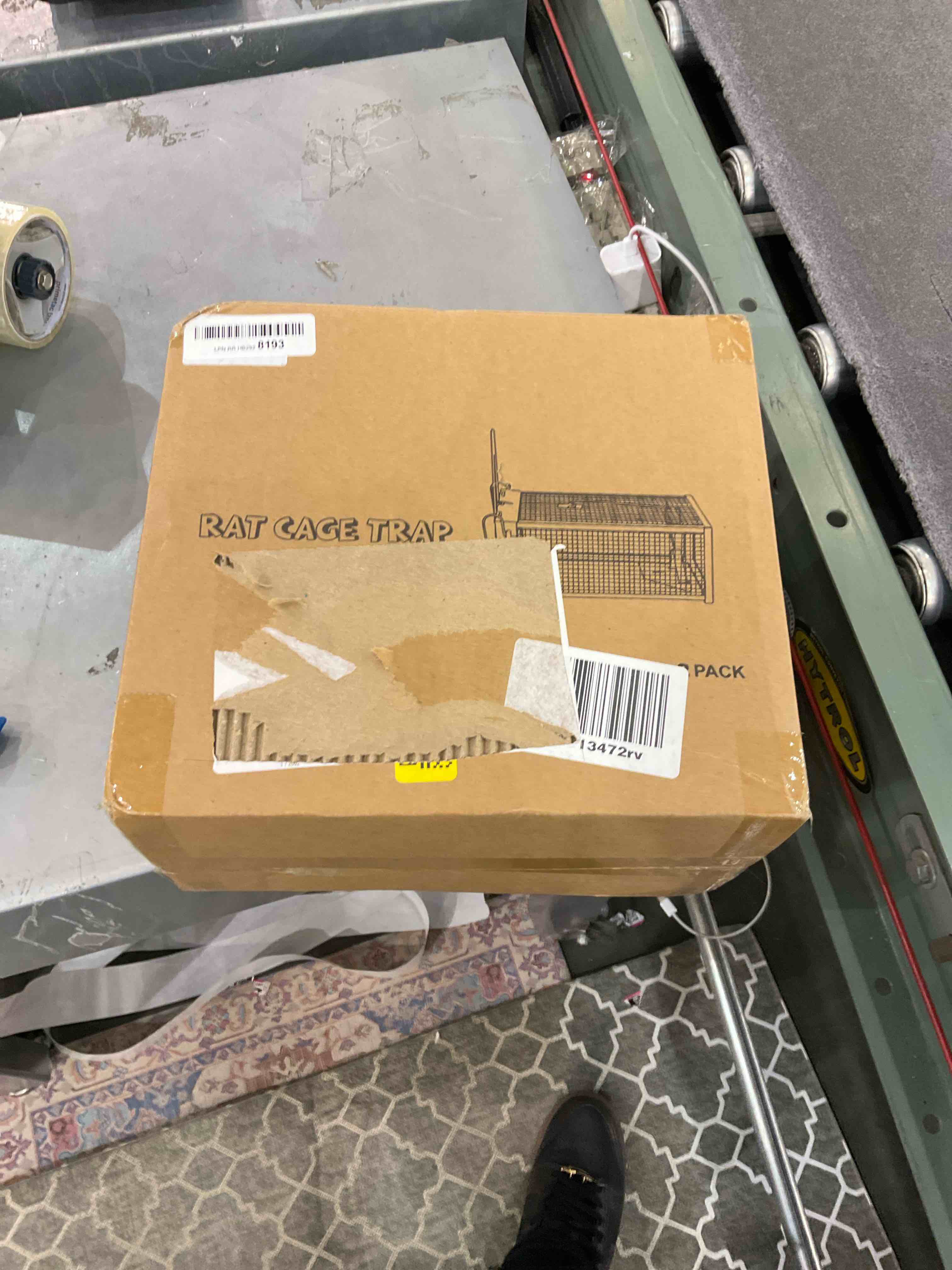 https://s3.amazonaws.com/lotting-images-prod/bidfta/EXS00888214_1700498072489.jpeg