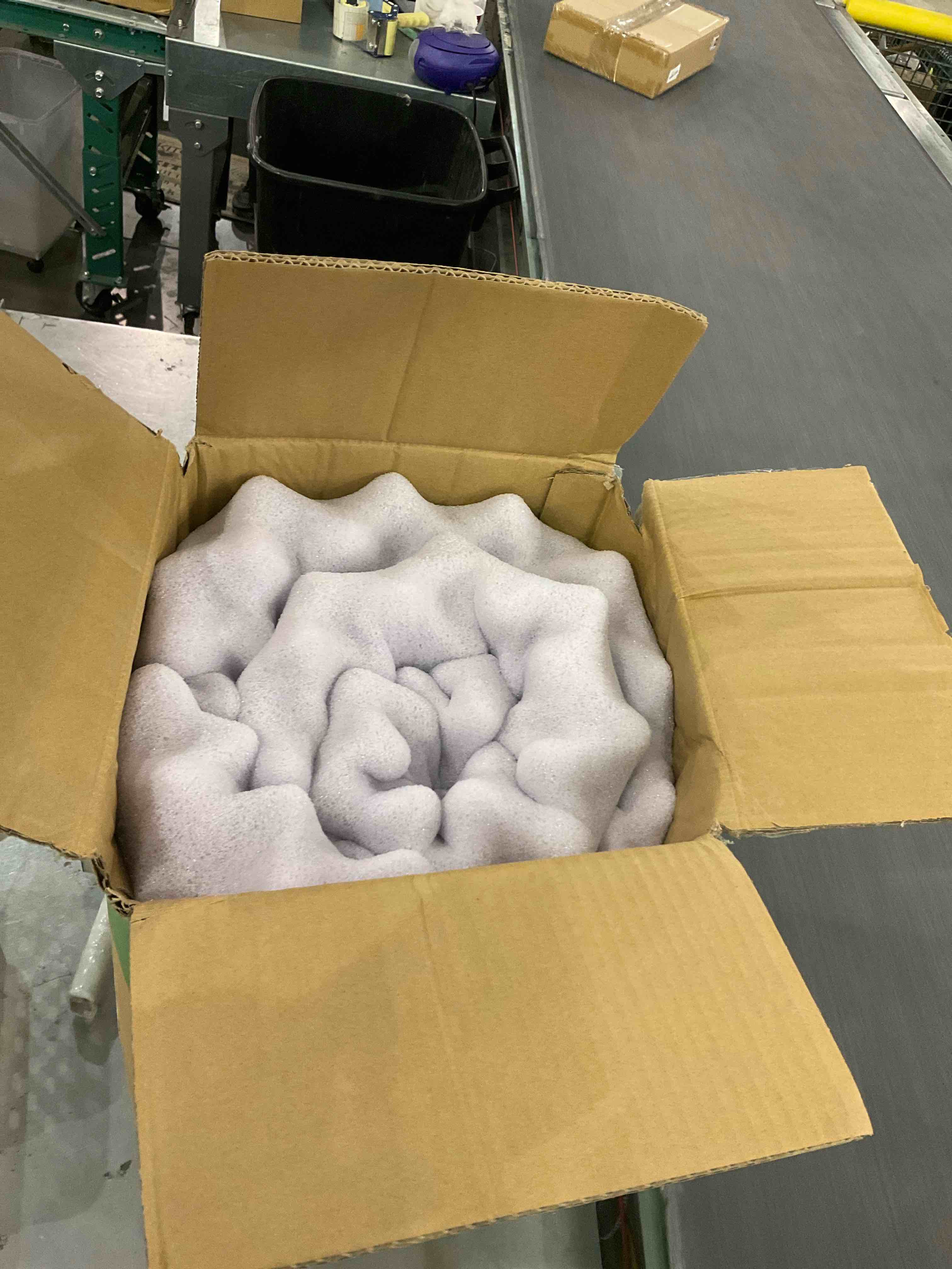 https://s3.amazonaws.com/lotting-images-prod/bidfta/EXS00888246_1701089965701.jpeg