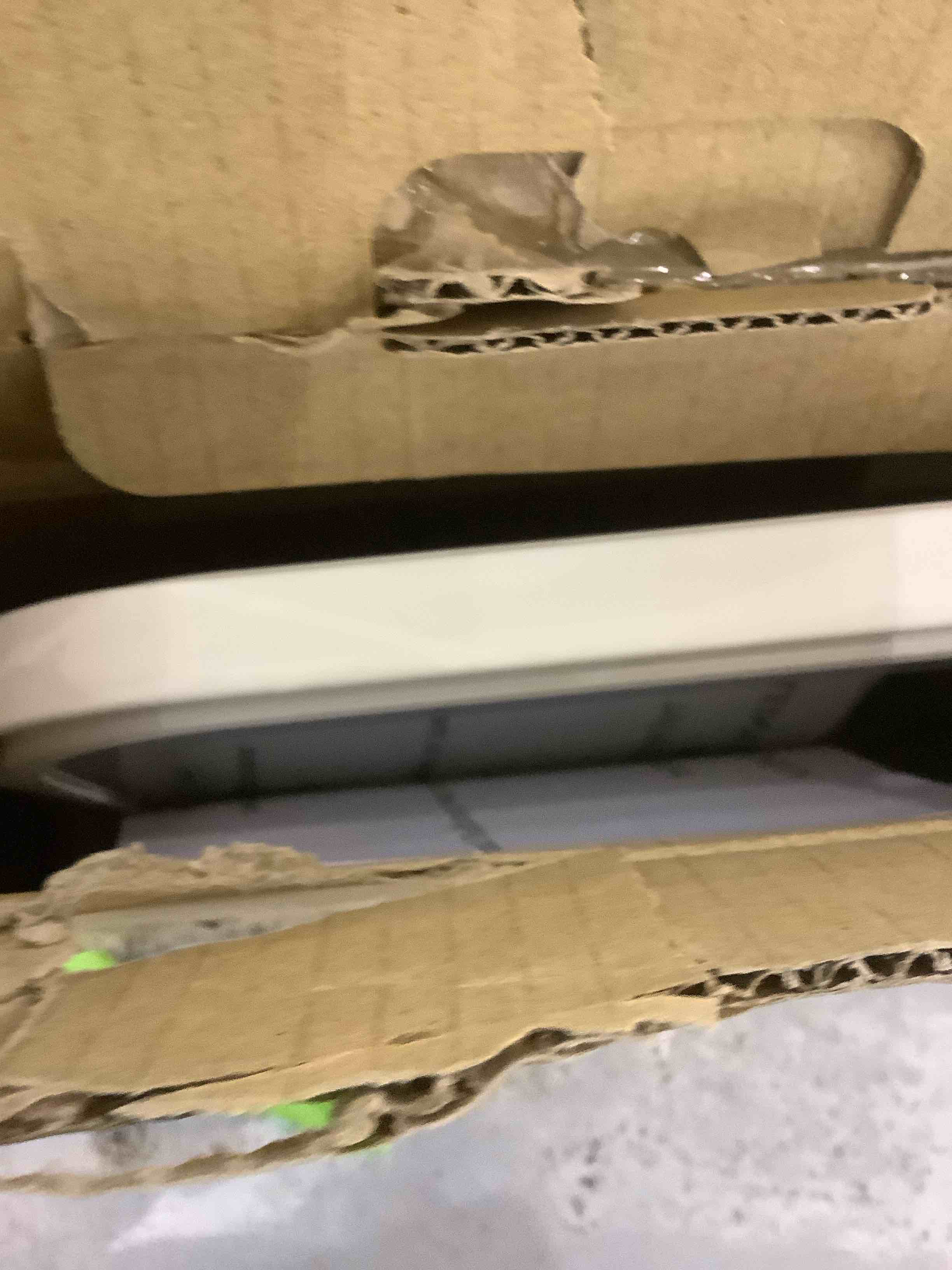 https://s3.amazonaws.com/lotting-images-prod/bidfta/EXS00889400_1700669398383.jpeg