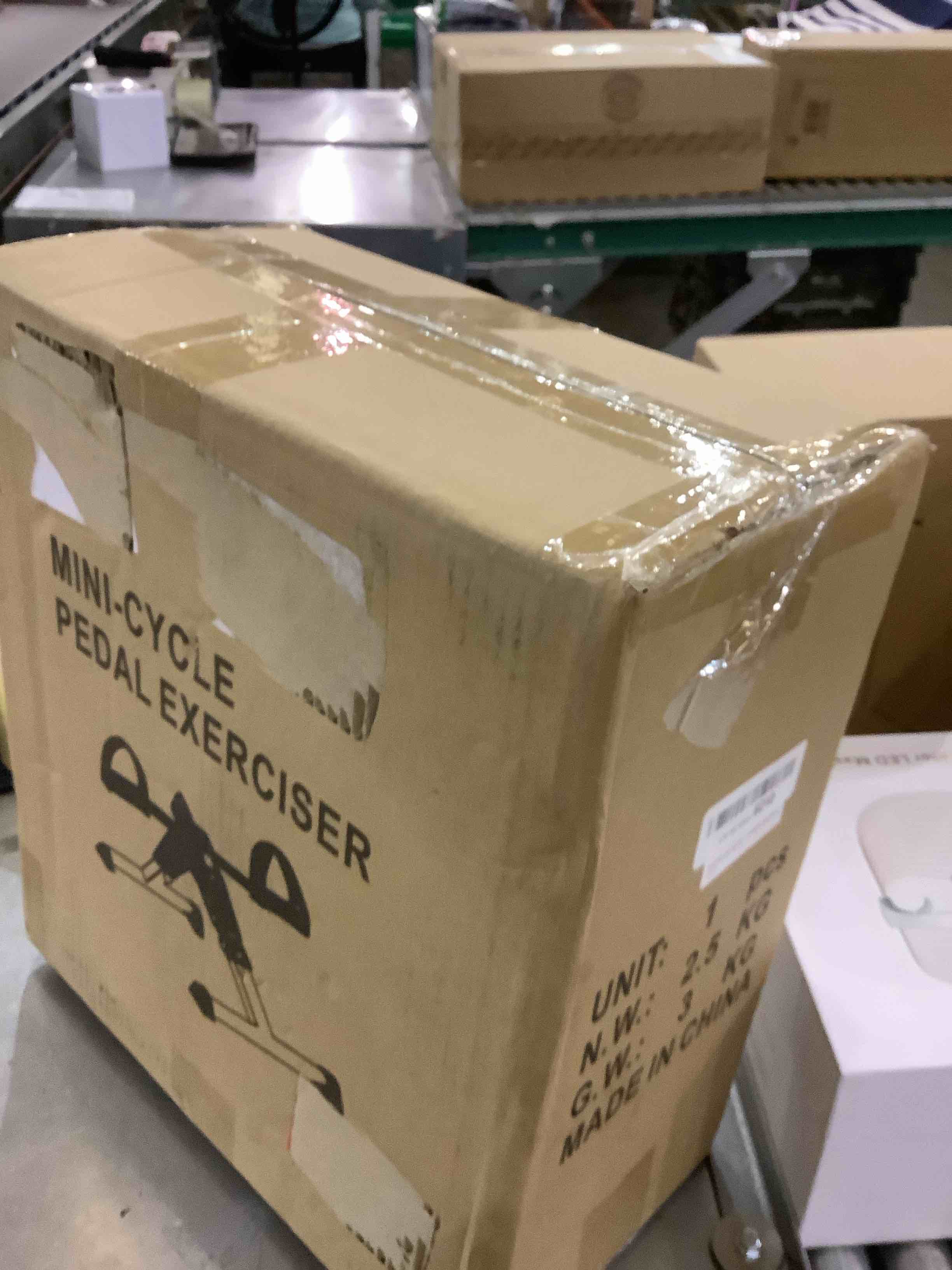 https://s3.amazonaws.com/lotting-images-prod/bidfta/EXS00889580_1700502797550.jpeg