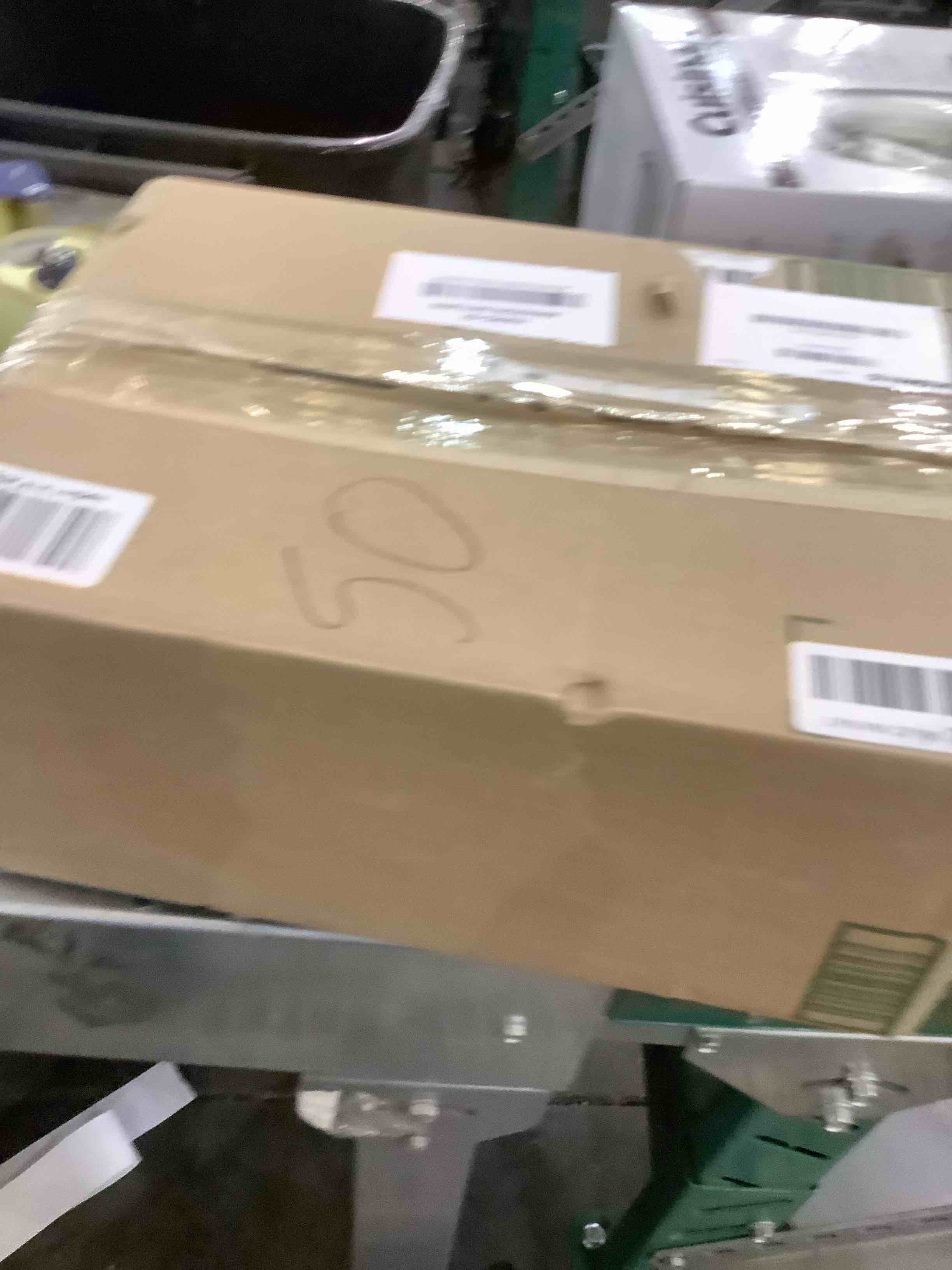 https://s3.amazonaws.com/lotting-images-prod/bidfta/EXS00889621_1700508738879.jpeg