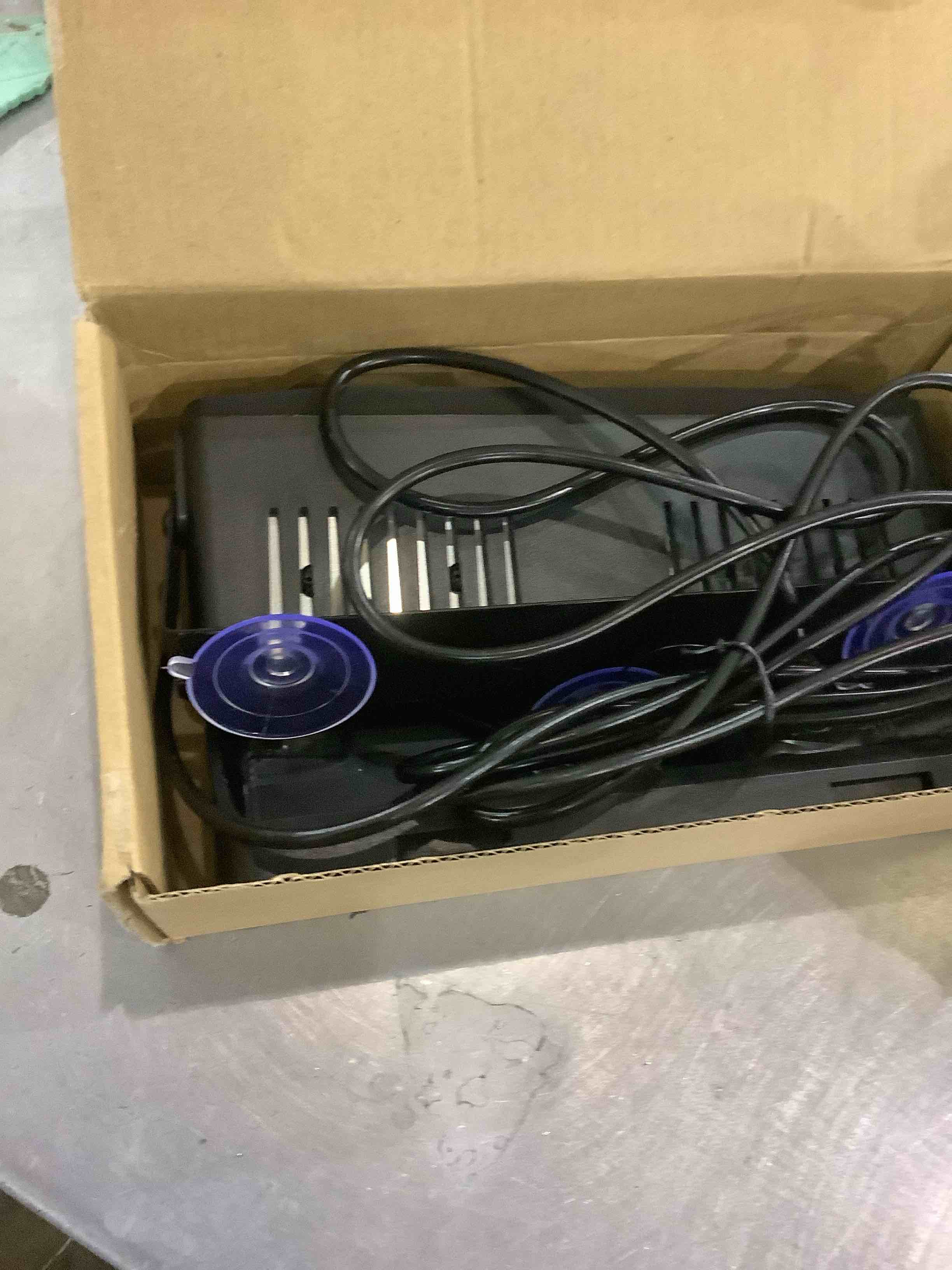 https://s3.amazonaws.com/lotting-images-prod/bidfta/EXS00889925_1700675432828.jpeg