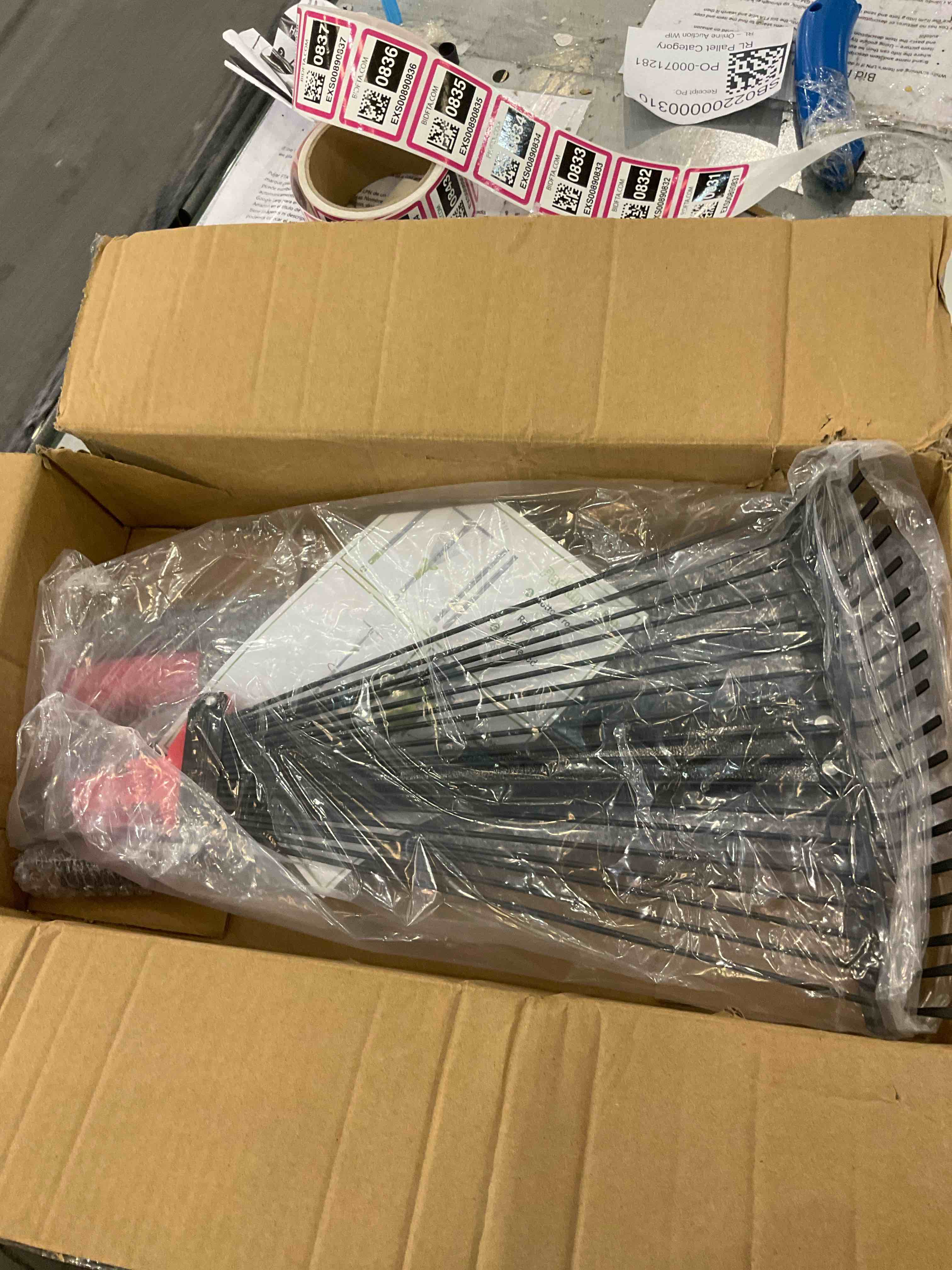 https://s3.amazonaws.com/lotting-images-prod/bidfta/EXS00890831_1700163872596.jpeg