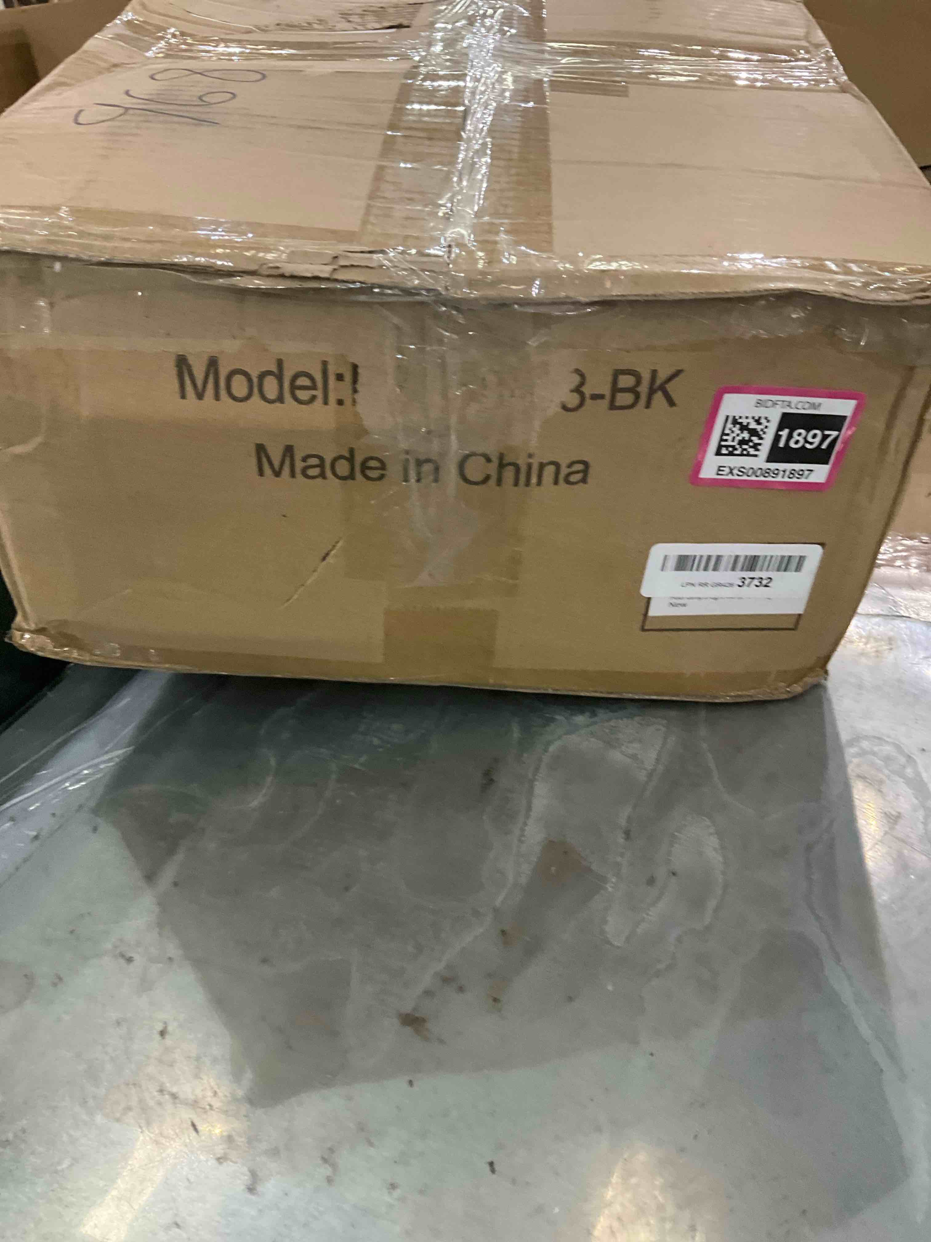 https://s3.amazonaws.com/lotting-images-prod/bidfta/EXS00891897_1701281554853.jpeg