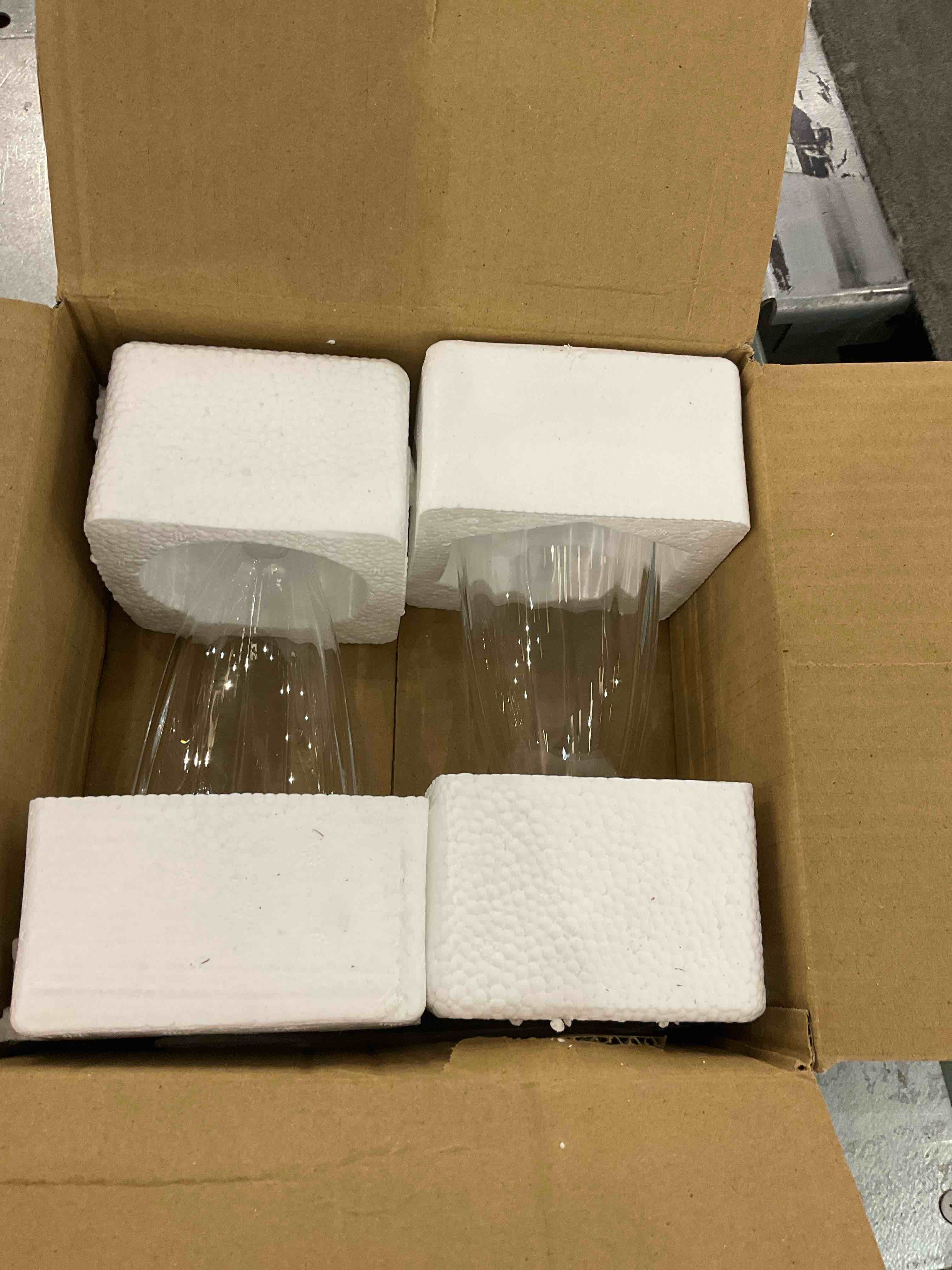 https://s3.amazonaws.com/lotting-images-prod/bidfta/EXS00892493_1699548855341.jpeg