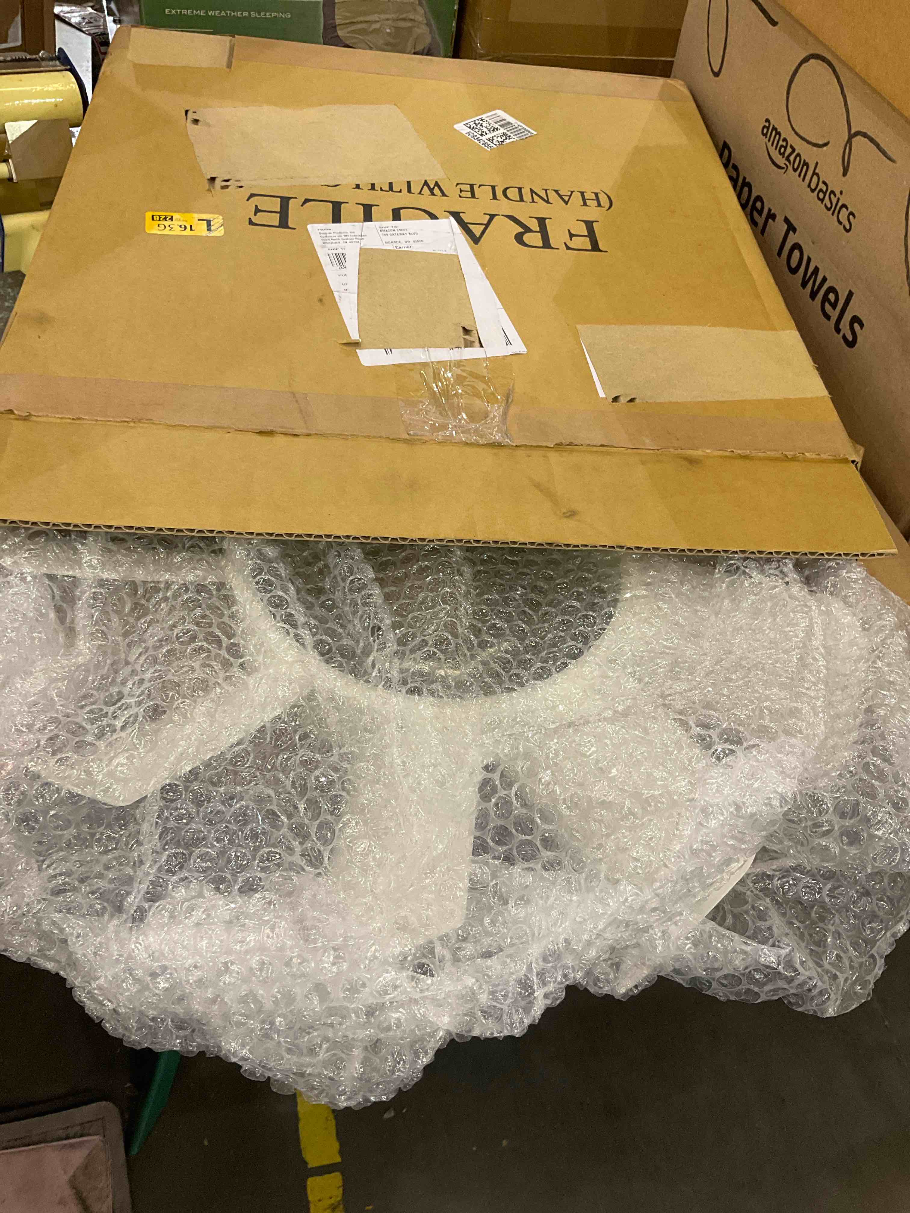 https://s3.amazonaws.com/lotting-images-prod/bidfta/EXS00893812_1701109644068.jpeg