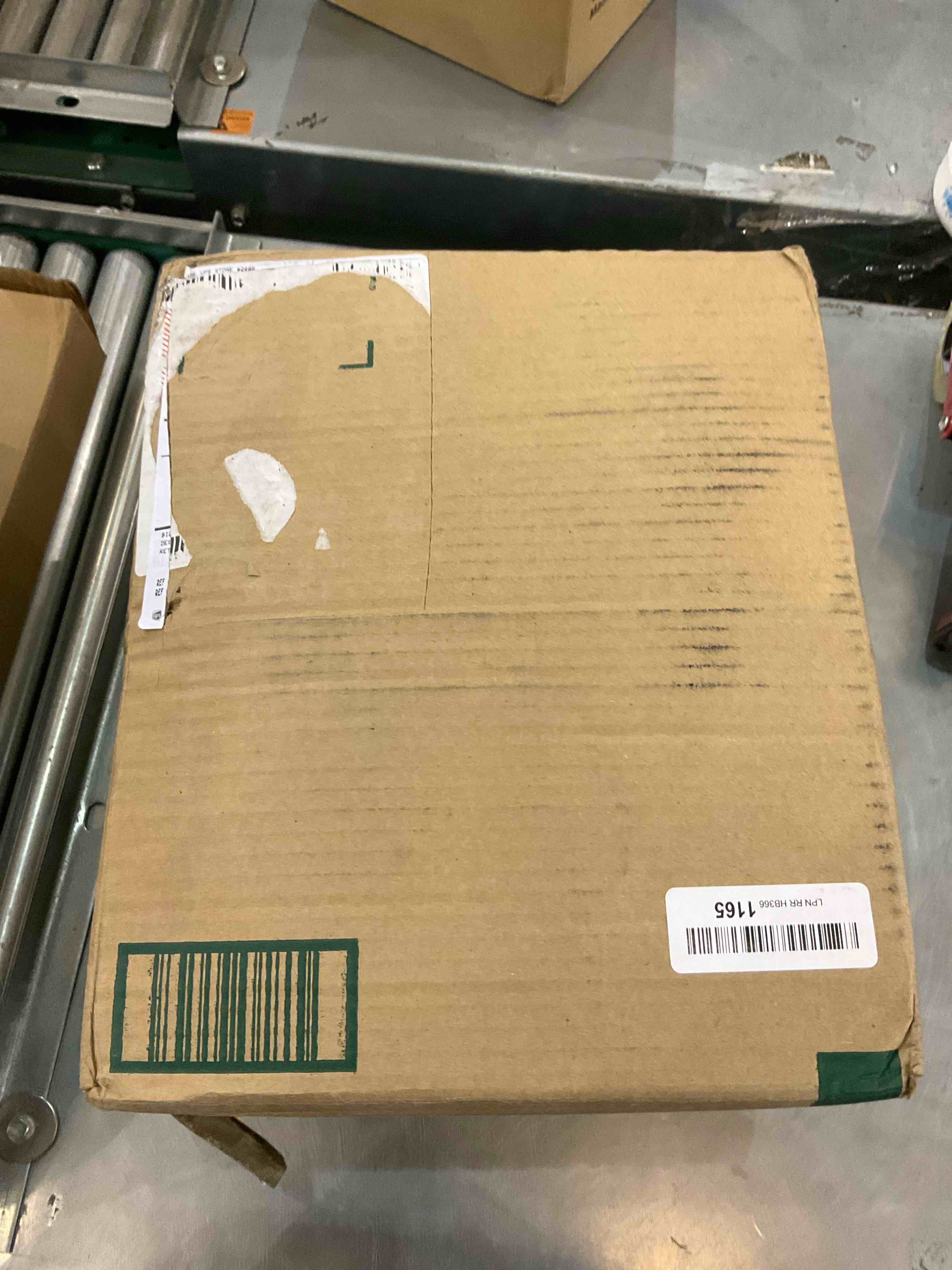https://s3.amazonaws.com/lotting-images-prod/bidfta/EXS00894545_1701368131152.jpeg