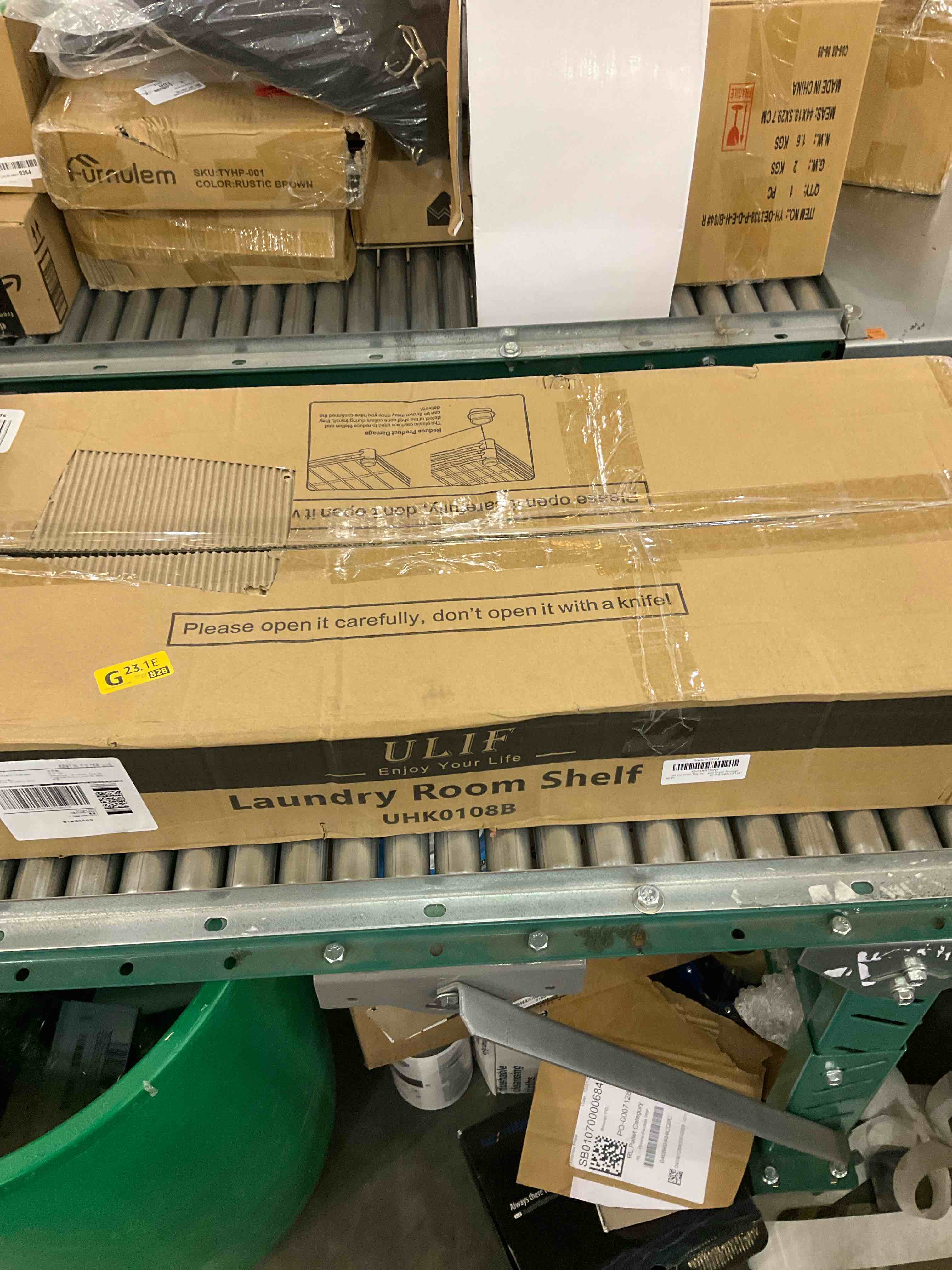 https://s3.amazonaws.com/lotting-images-prod/bidfta/EXS00894830_1701705611839.jpeg