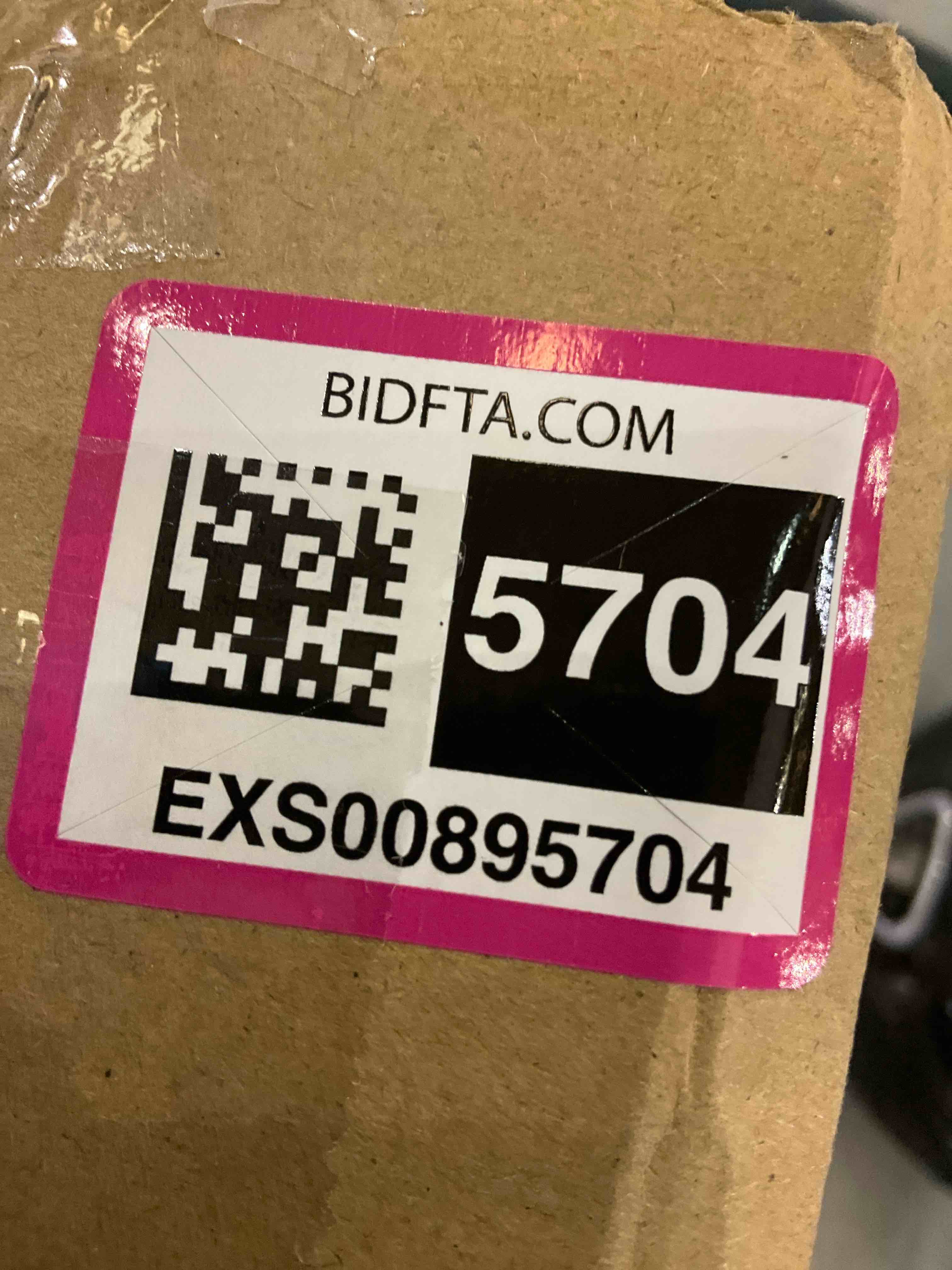 https://s3.amazonaws.com/lotting-images-prod/bidfta/EXS00895704_1701114359433.jpeg