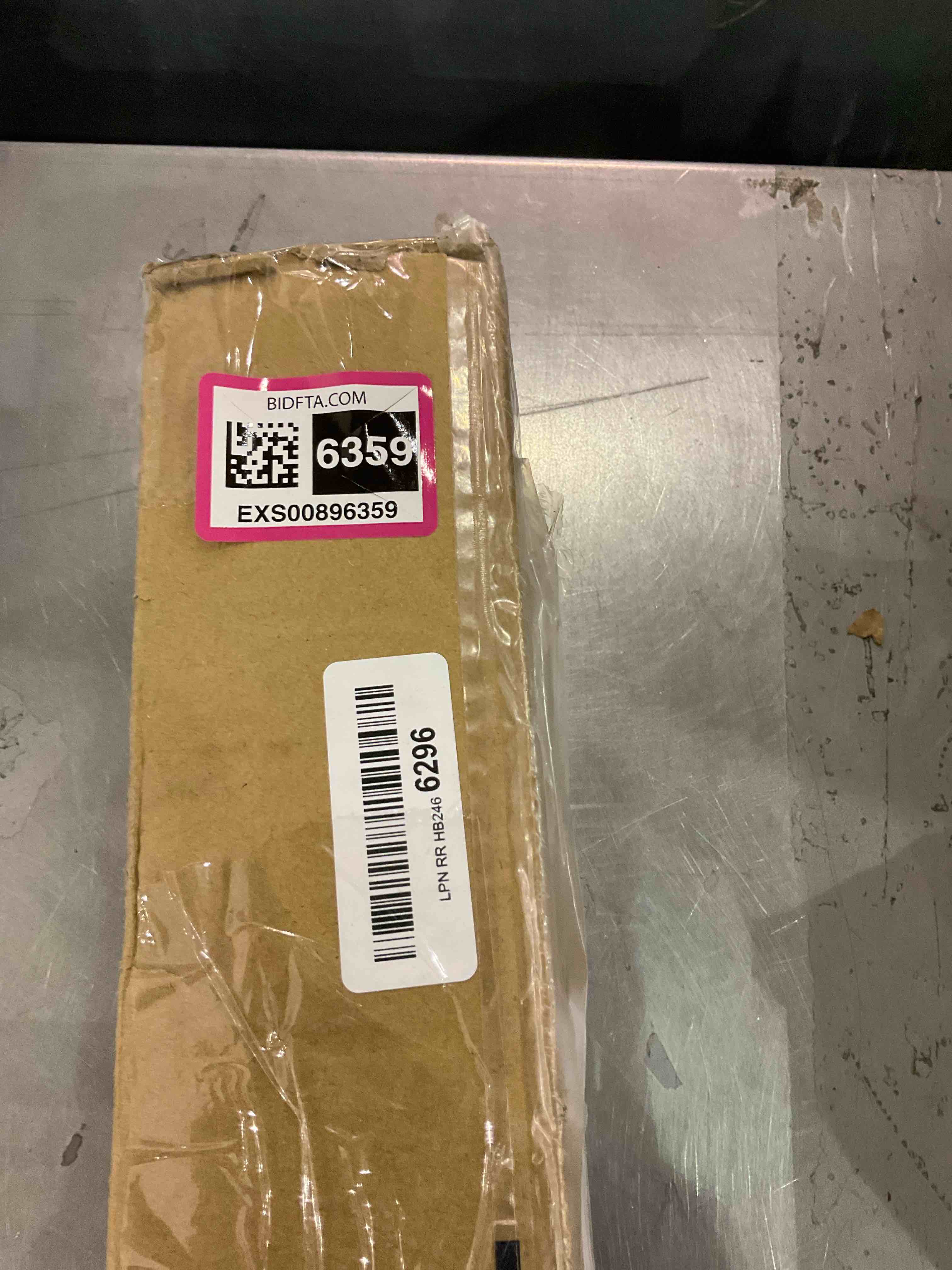 https://s3.amazonaws.com/lotting-images-prod/bidfta/EXS00896359_1699965458928.jpeg
