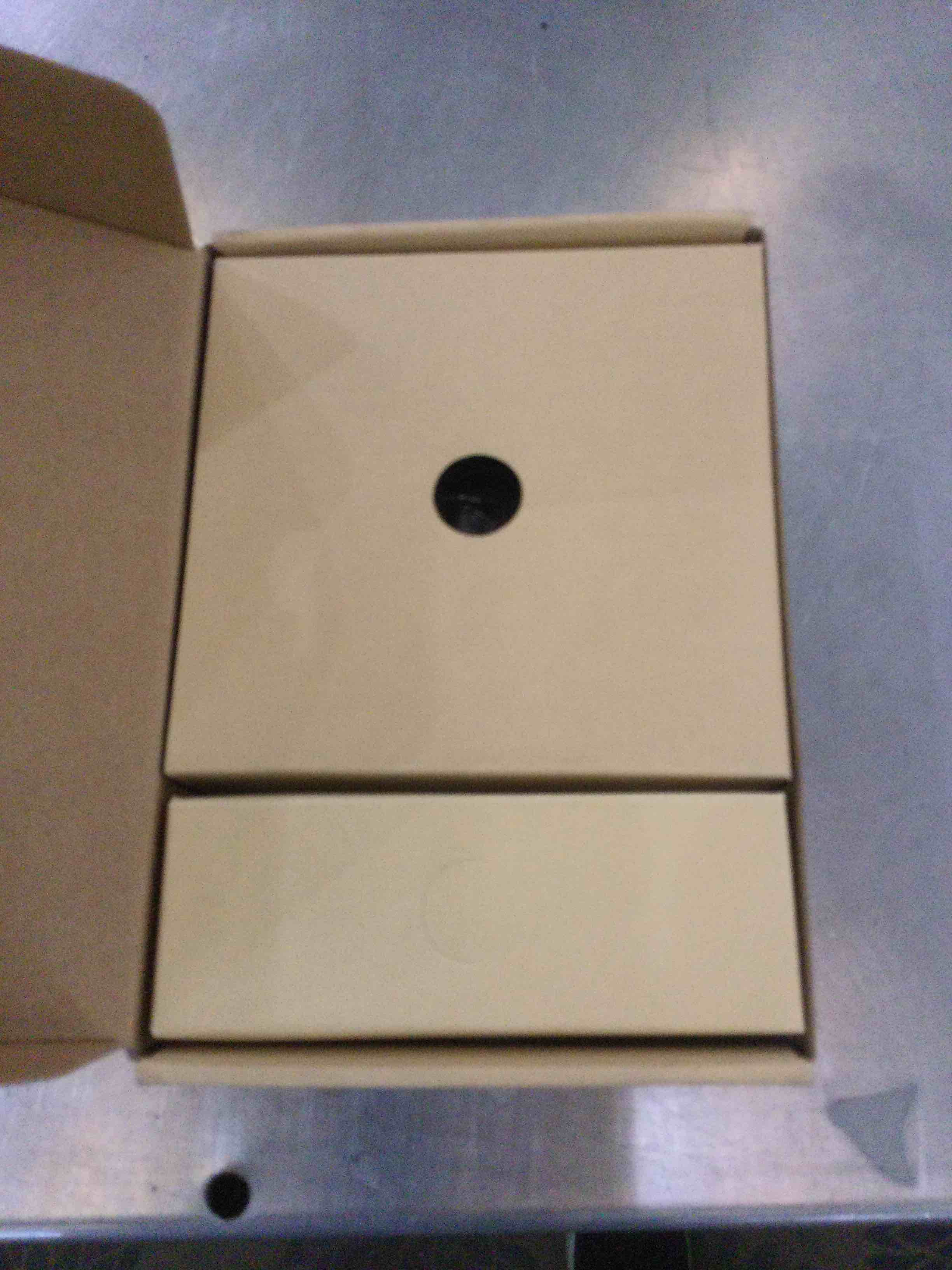 https://s3.amazonaws.com/lotting-images-prod/bidfta/EXS00896631_1700071762252.jpeg