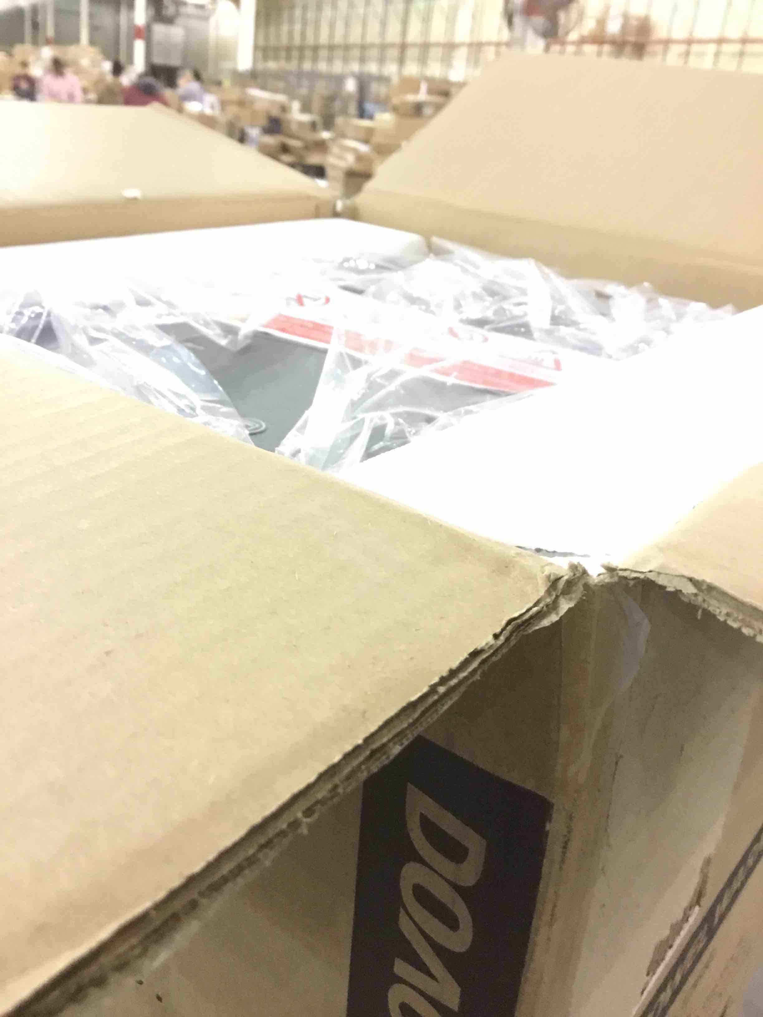 https://s3.amazonaws.com/lotting-images-prod/bidfta/EXS00897780_1704206644527.jpeg