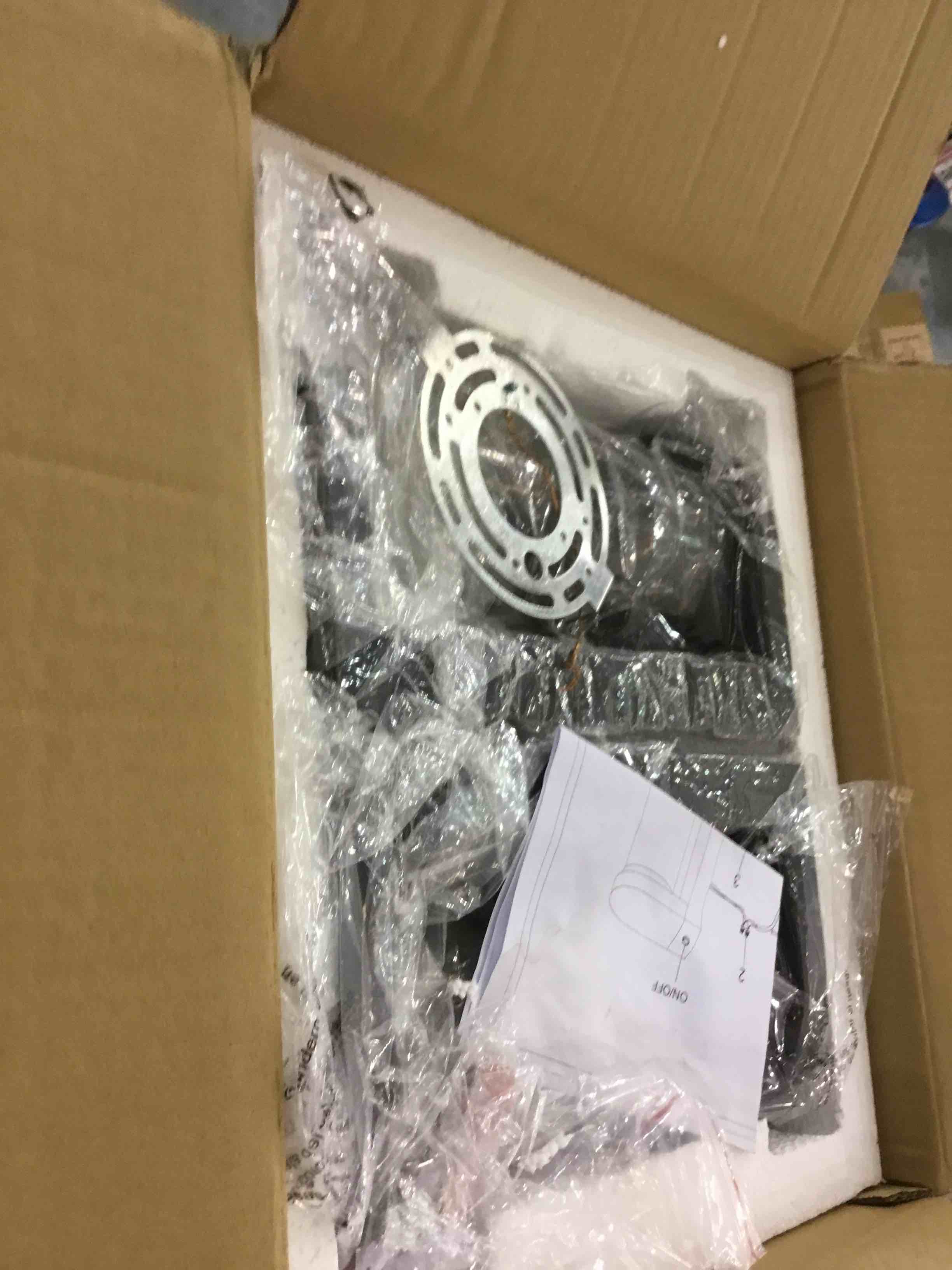 https://s3.amazonaws.com/lotting-images-prod/bidfta/EXS00897860_1704223685604.jpeg