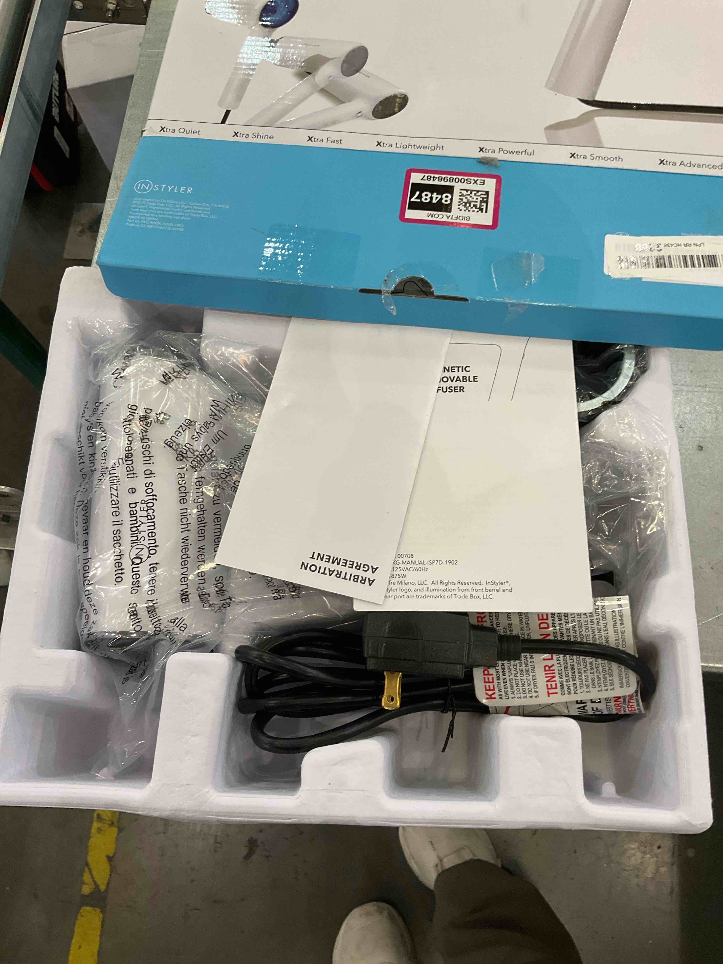 https://s3.amazonaws.com/lotting-images-prod/bidfta/EXS00898487_1700073149428.jpeg
