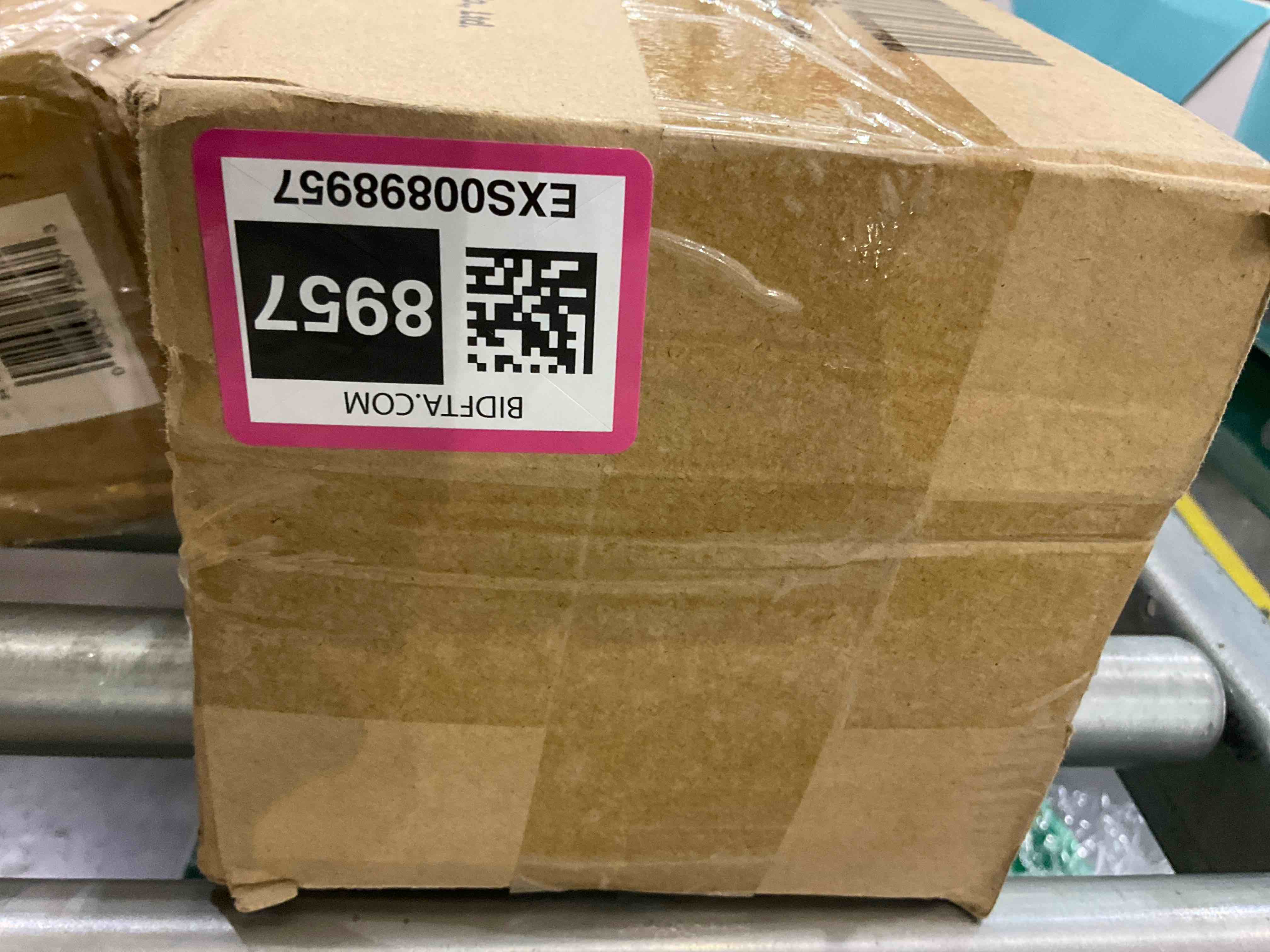 https://s3.amazonaws.com/lotting-images-prod/bidfta/EXS00898957_1703082095678.jpeg