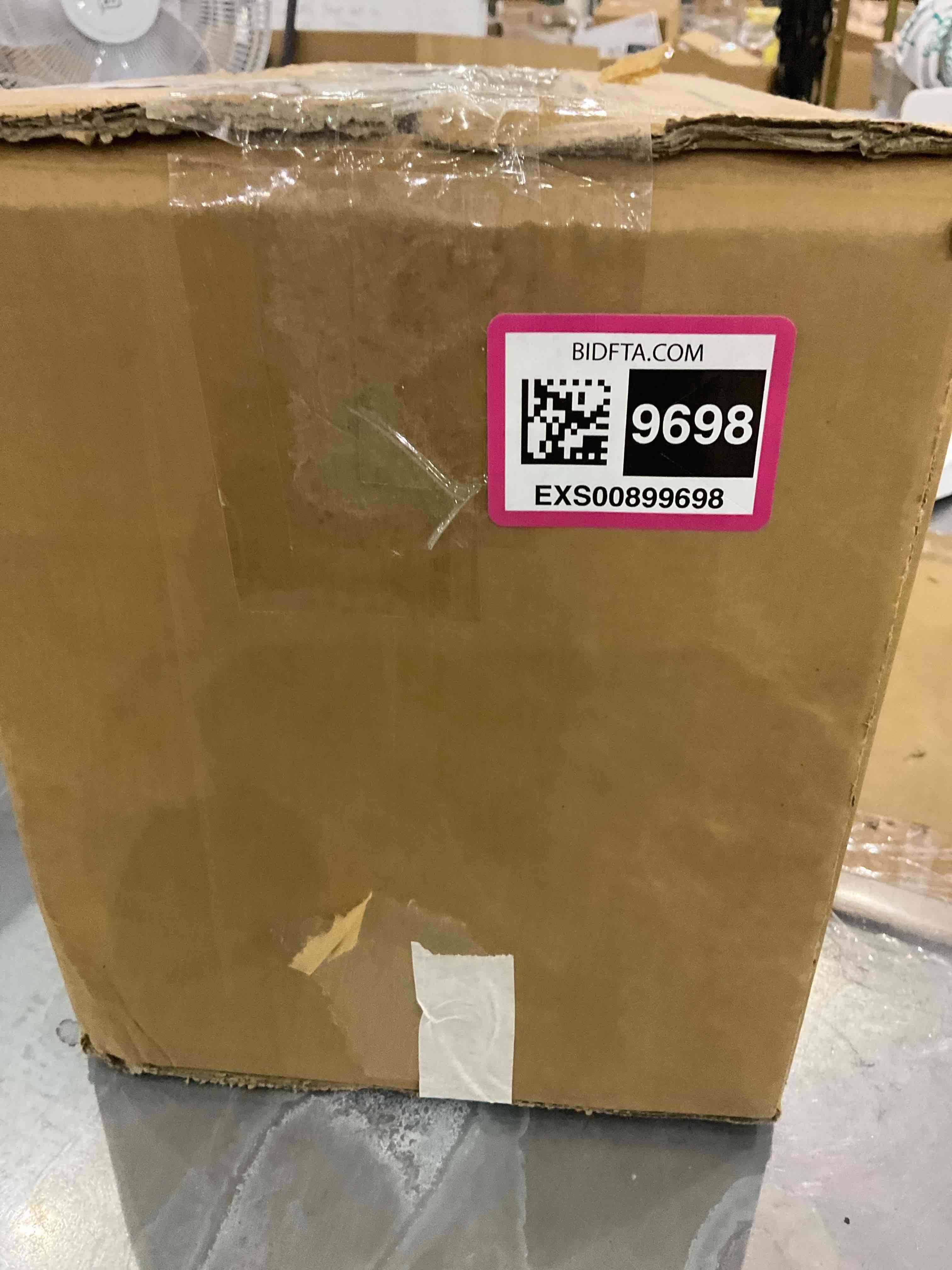 https://s3.amazonaws.com/lotting-images-prod/bidfta/EXS00899698_1699878868407.jpeg