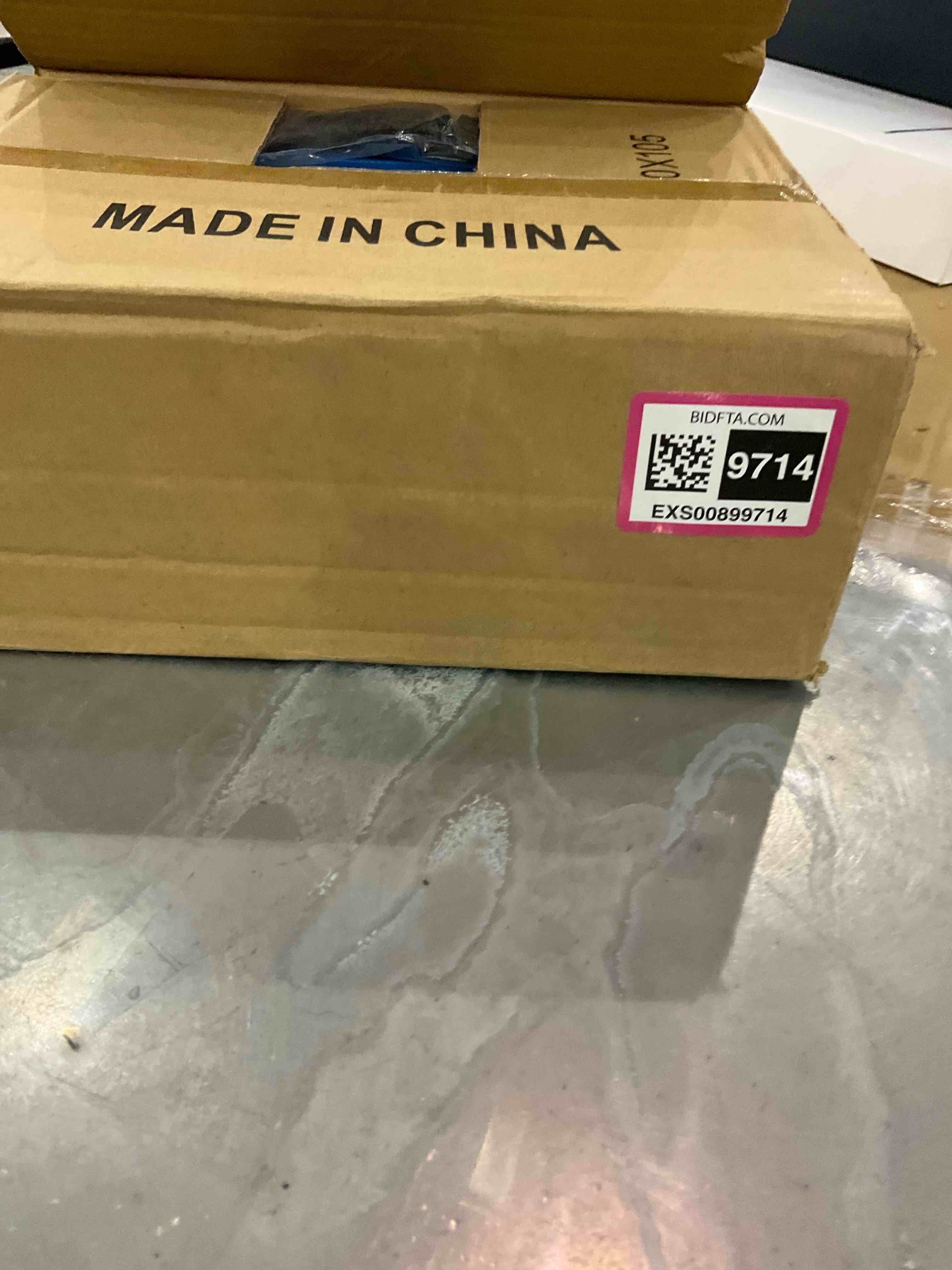 https://s3.amazonaws.com/lotting-images-prod/bidfta/EXS00899714_1699880273583.jpeg