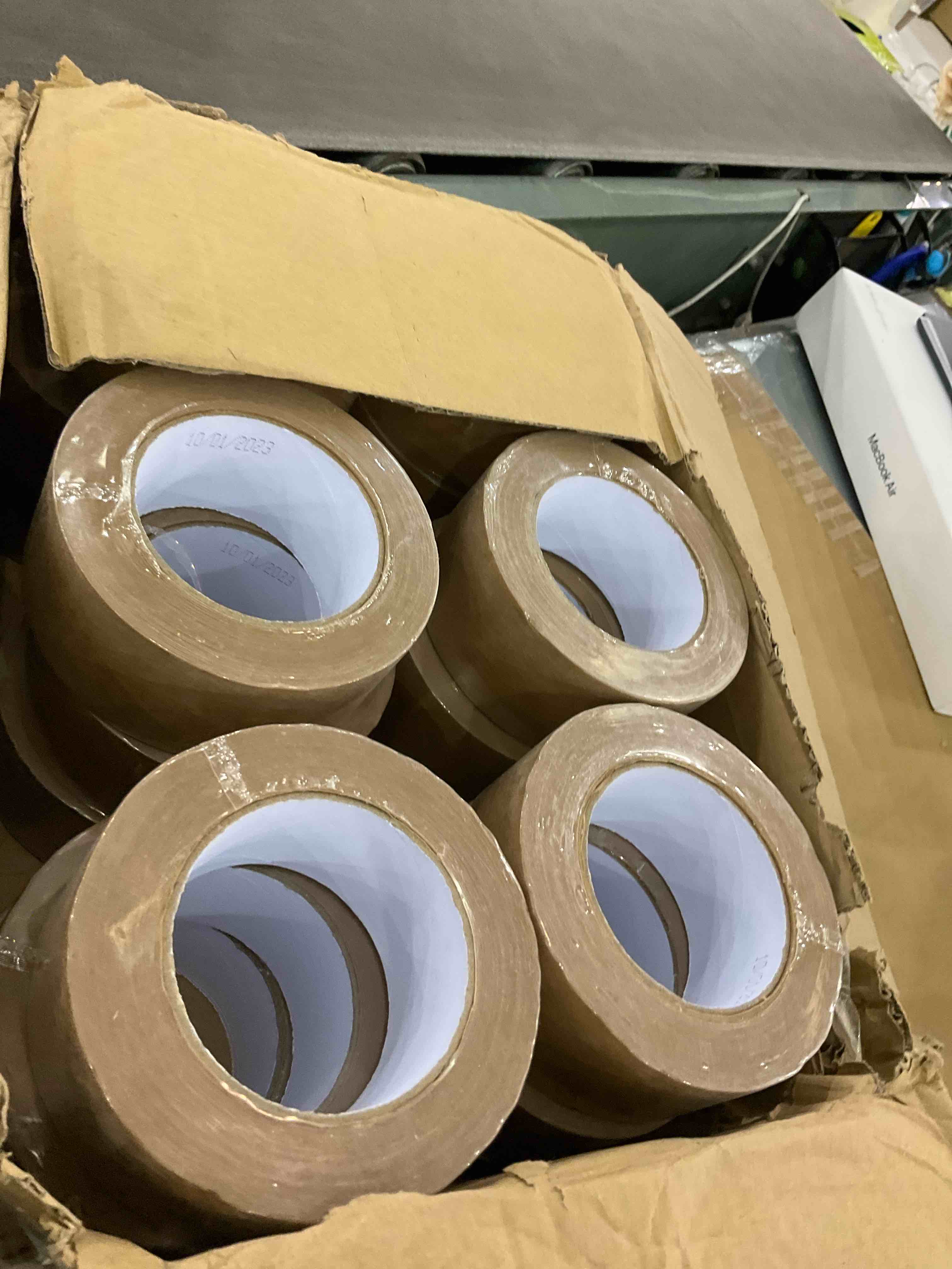 https://s3.amazonaws.com/lotting-images-prod/bidfta/EXS00899730_1699880728000.jpeg