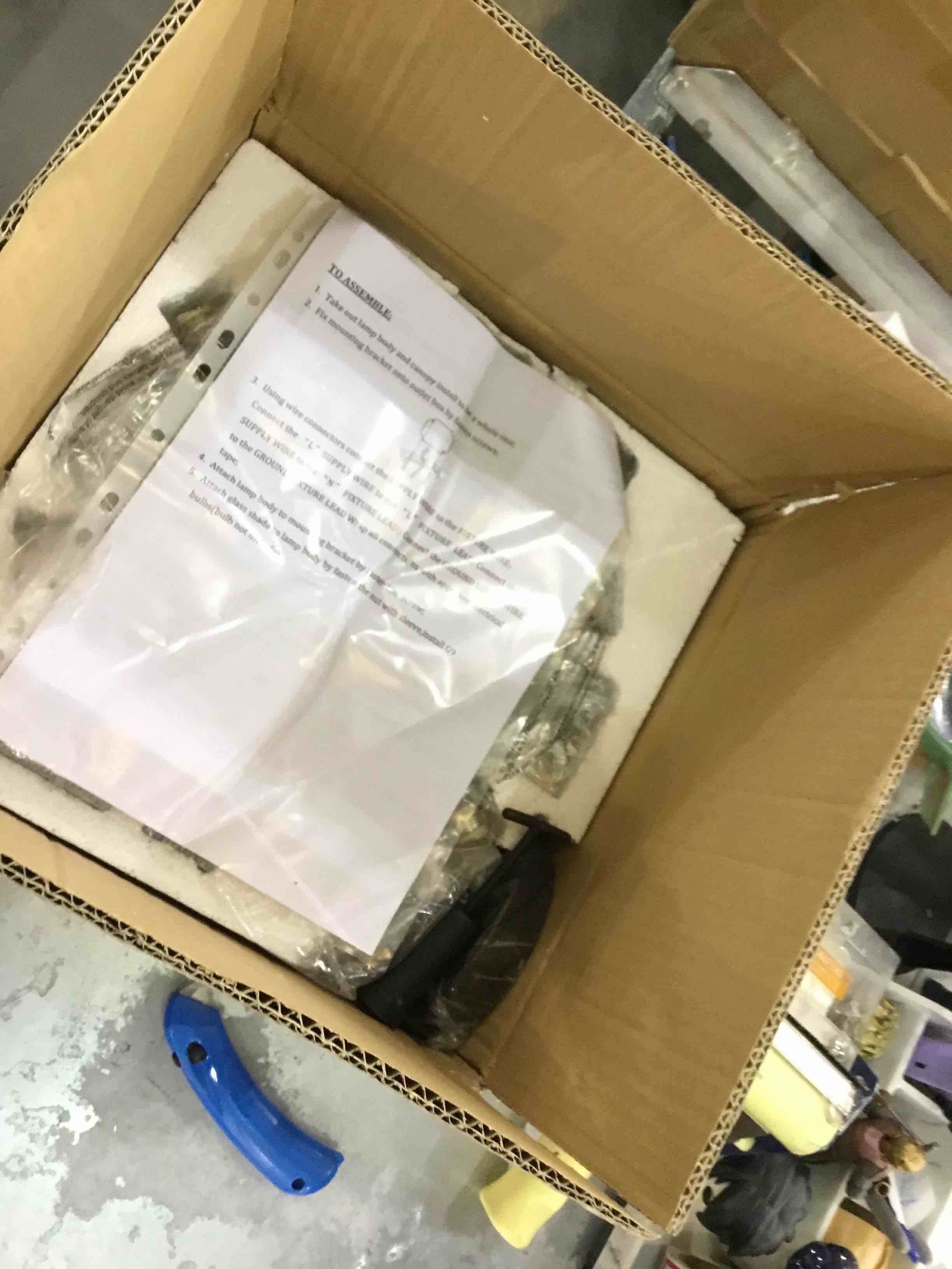 https://s3.amazonaws.com/lotting-images-prod/bidfta/EXS00900182_1702058108094.jpeg