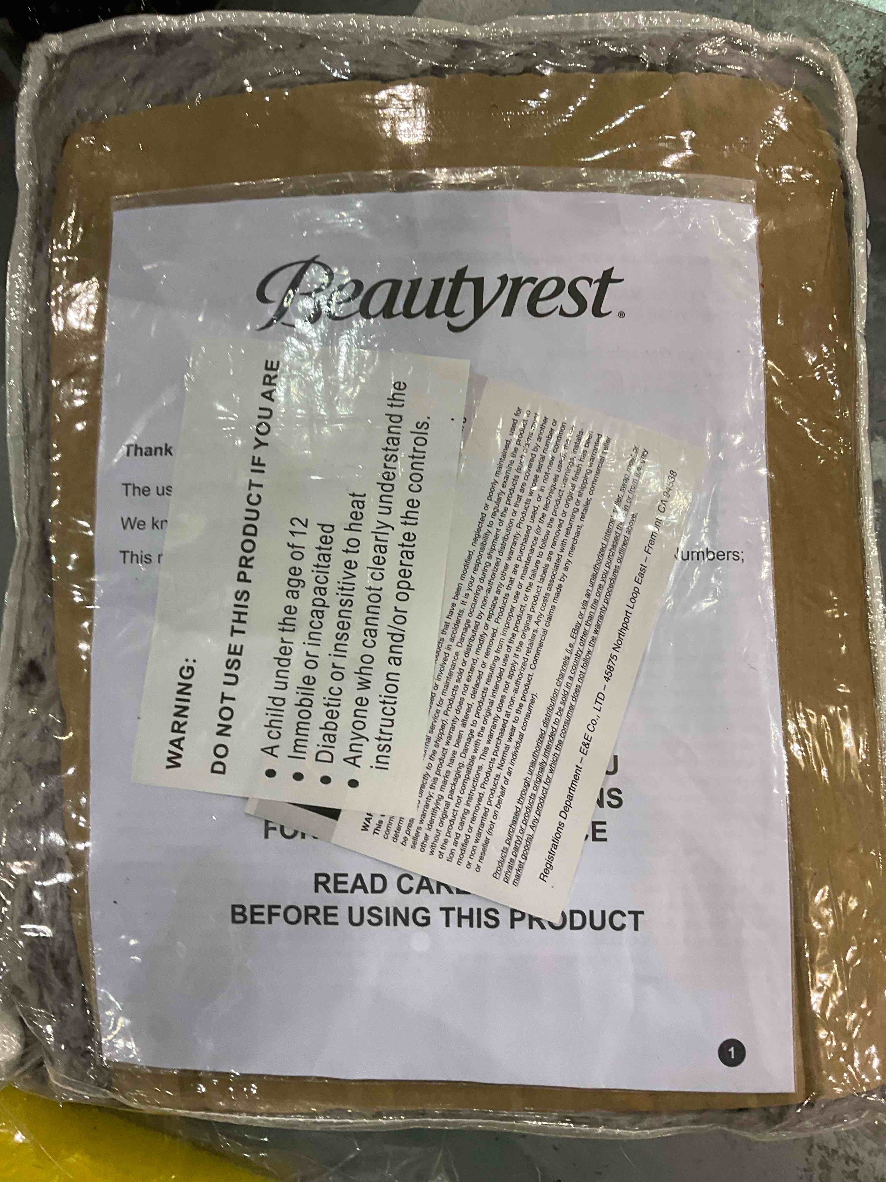 https://s3.amazonaws.com/lotting-images-prod/bidfta/EXS00900832_1701696277088.jpeg