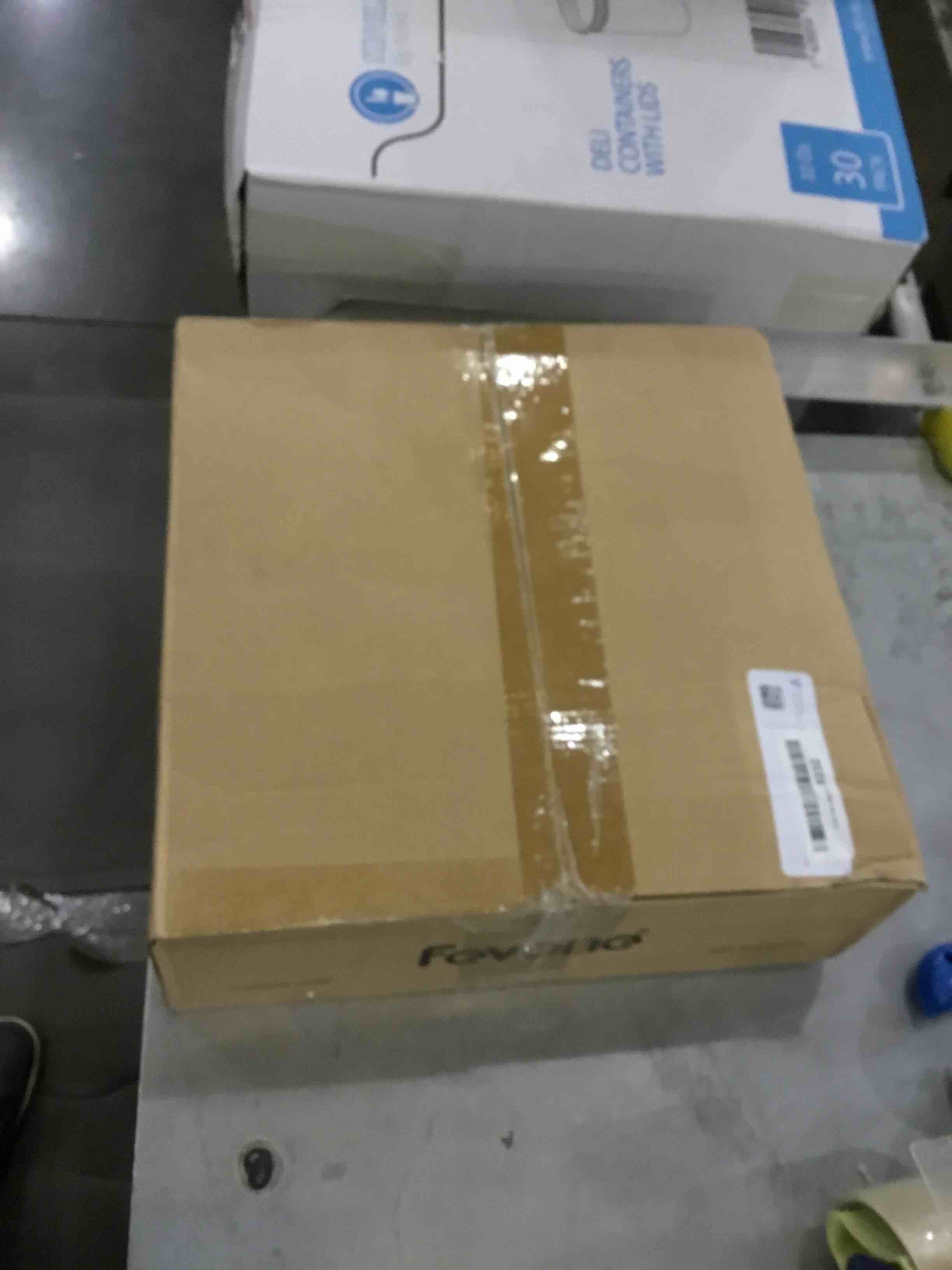 https://s3.amazonaws.com/lotting-images-prod/bidfta/EXS00901462_1701361395384.jpeg
