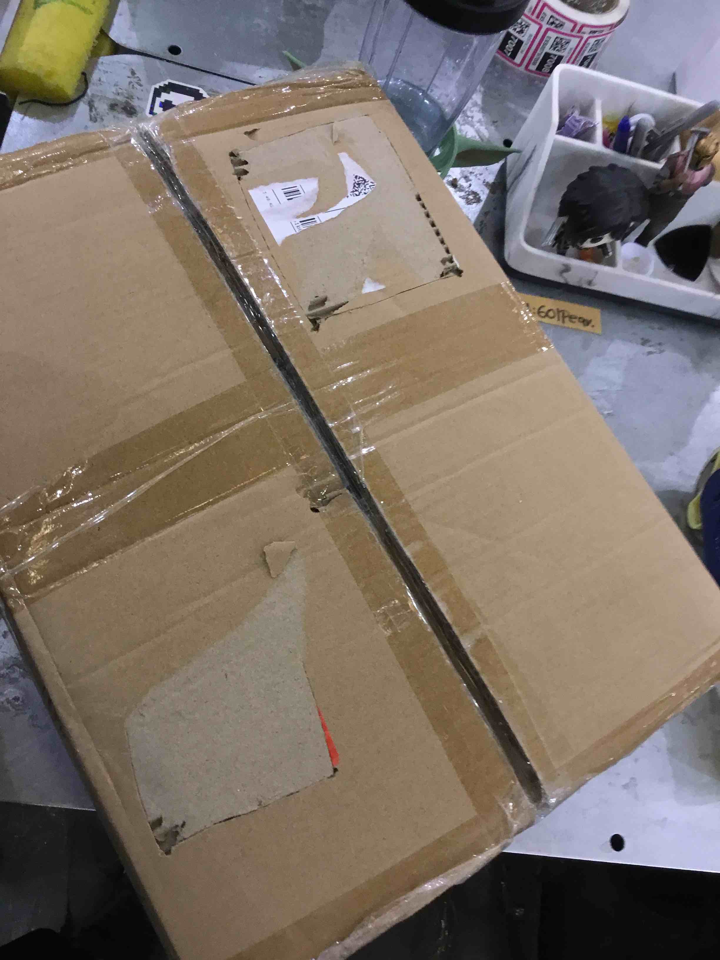https://s3.amazonaws.com/lotting-images-prod/bidfta/EXS00901490_1701366588584.jpeg