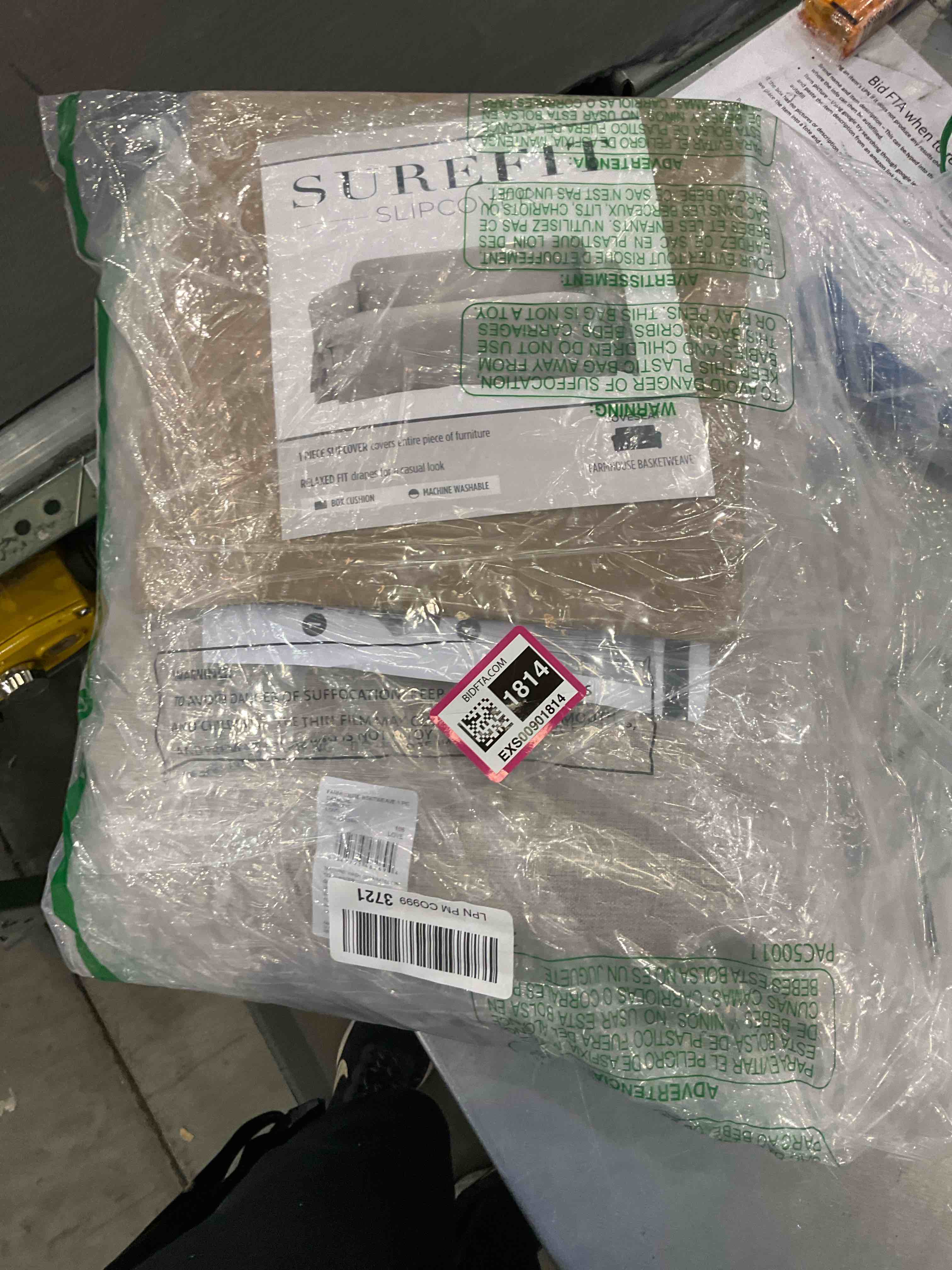 https://s3.amazonaws.com/lotting-images-prod/bidfta/EXS00901814_1699887008240.jpeg