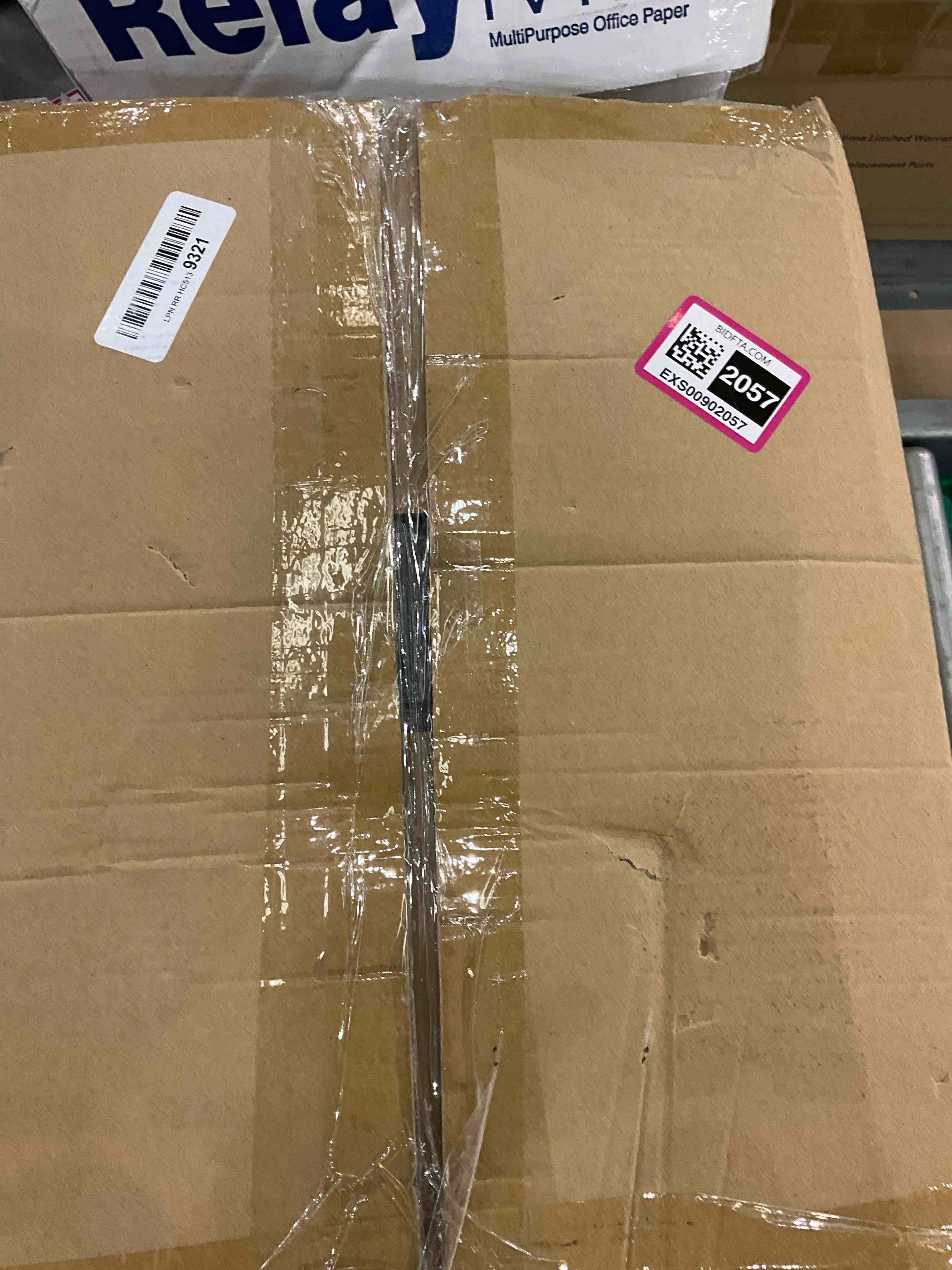 https://s3.amazonaws.com/lotting-images-prod/bidfta/EXS00902057_1700498944212.jpeg