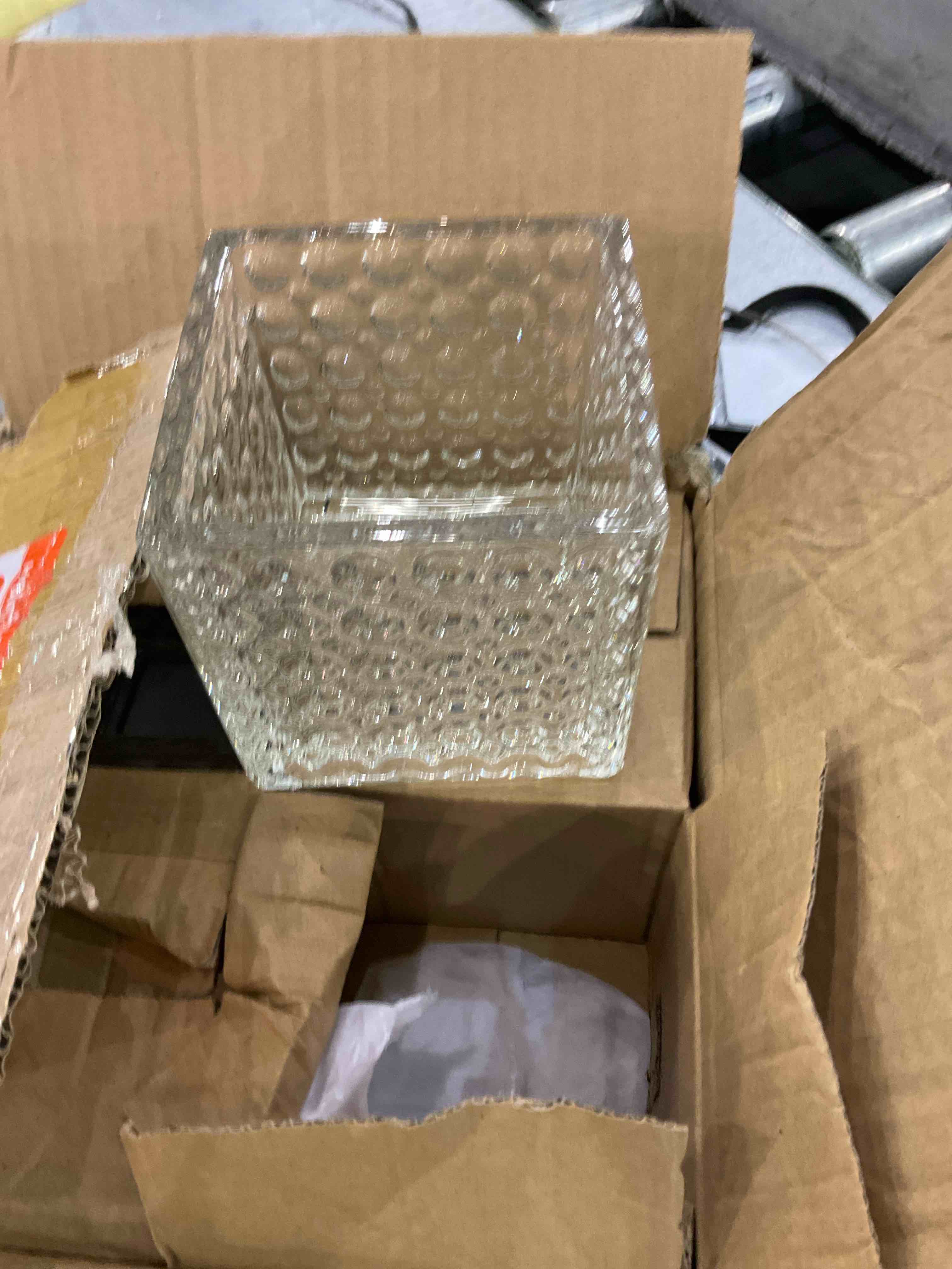 glass di centerpiece 