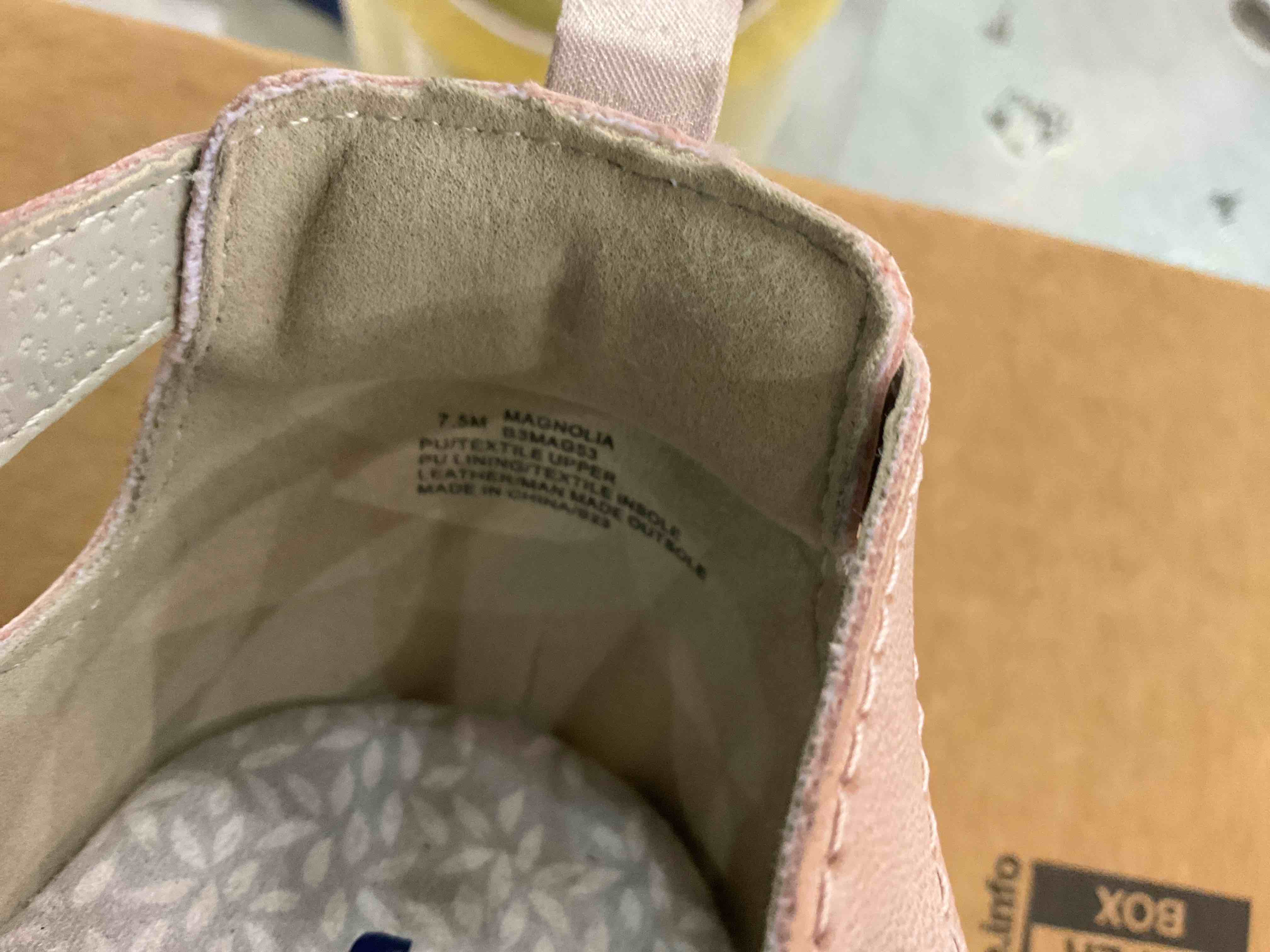 https://s3.amazonaws.com/lotting-images-prod/bidfta/EXS00902504_1699889702011.jpeg