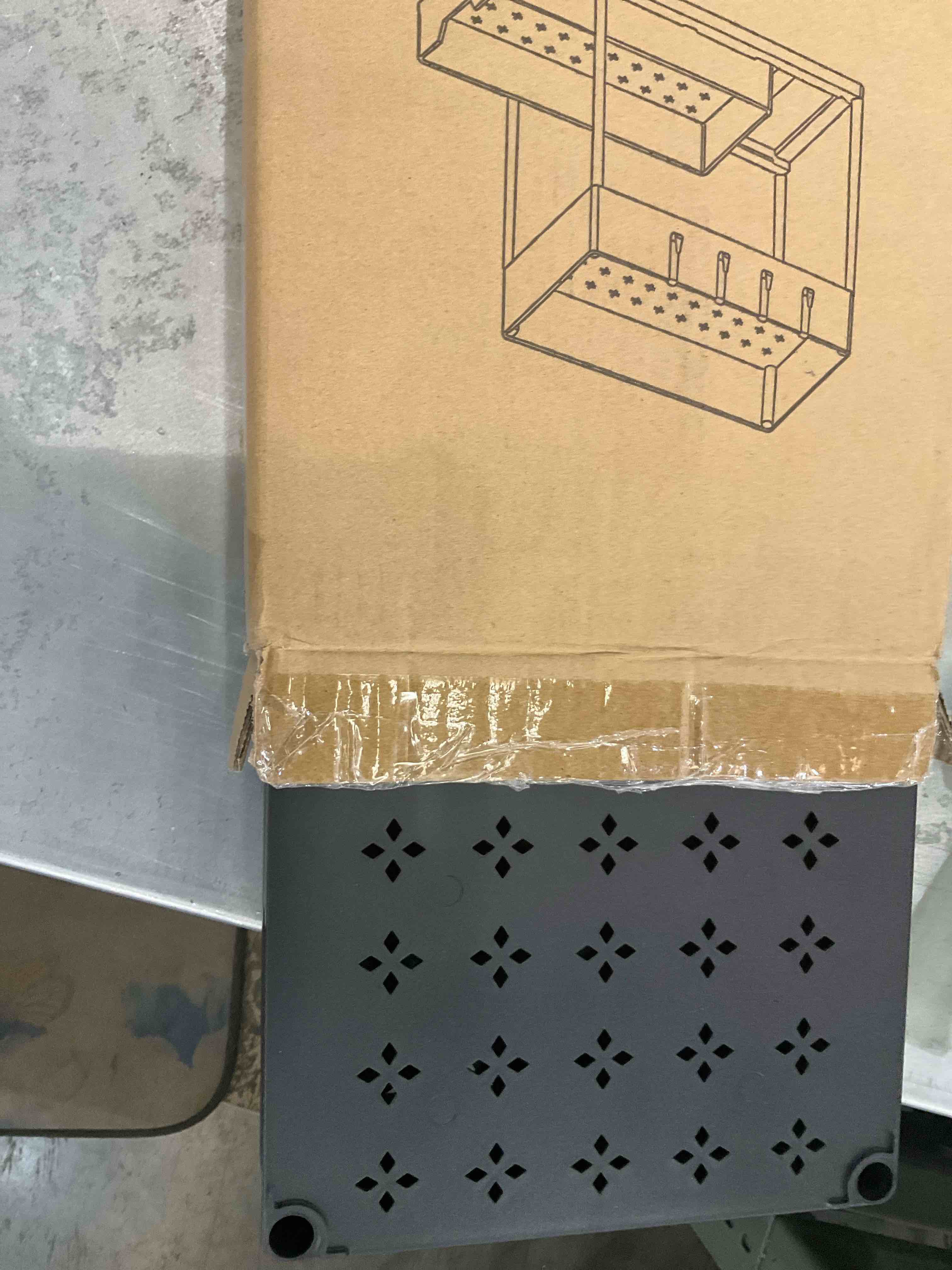 https://s3.amazonaws.com/lotting-images-prod/bidfta/EXS00902576_1699984715407.jpeg