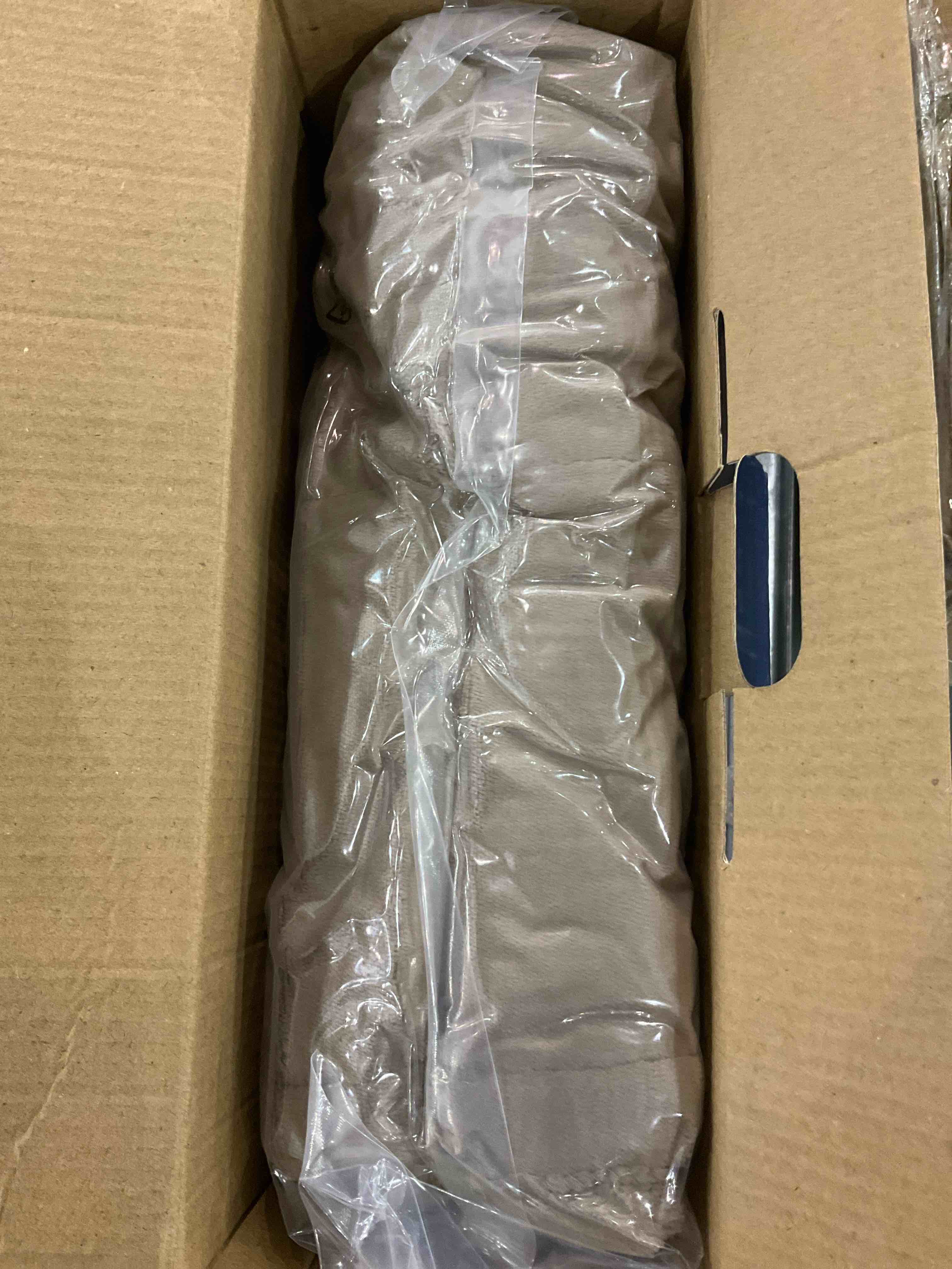 https://s3.amazonaws.com/lotting-images-prod/bidfta/EXS00903088_1700137494705.jpeg