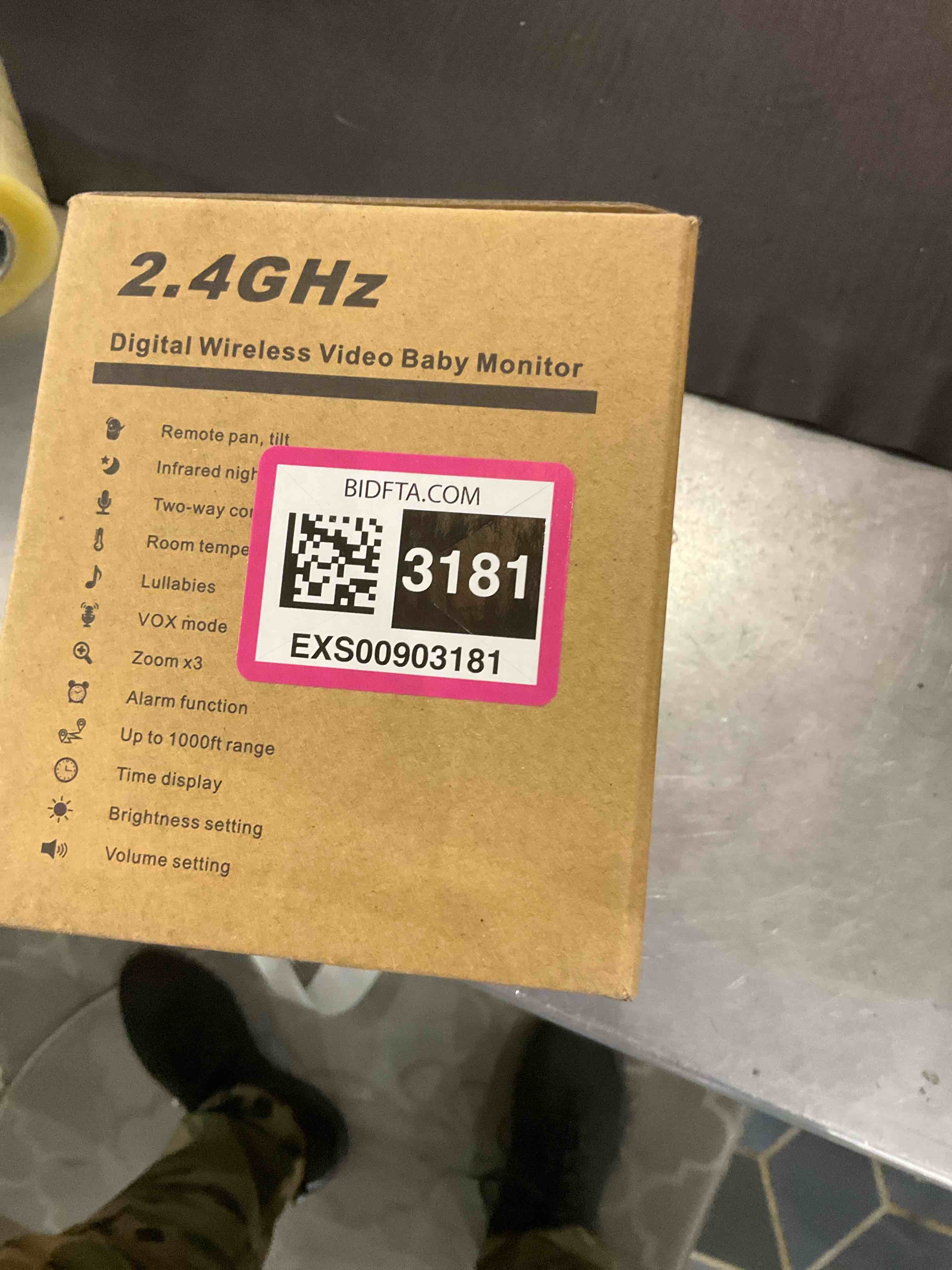 https://s3.amazonaws.com/lotting-images-prod/bidfta/EXS00903181_1700232765989.jpeg
