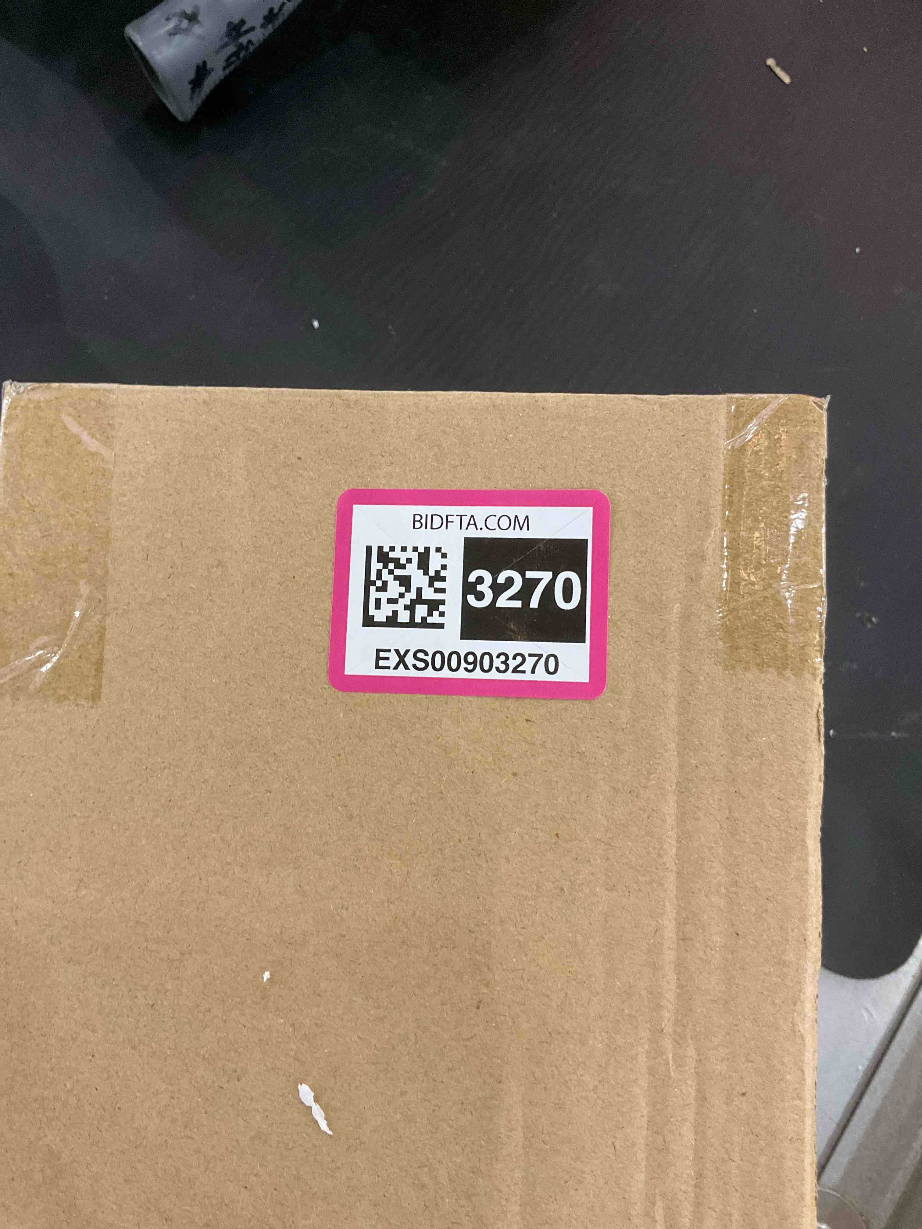https://s3.amazonaws.com/lotting-images-prod/bidfta/EXS00903270_1700503158345.jpeg