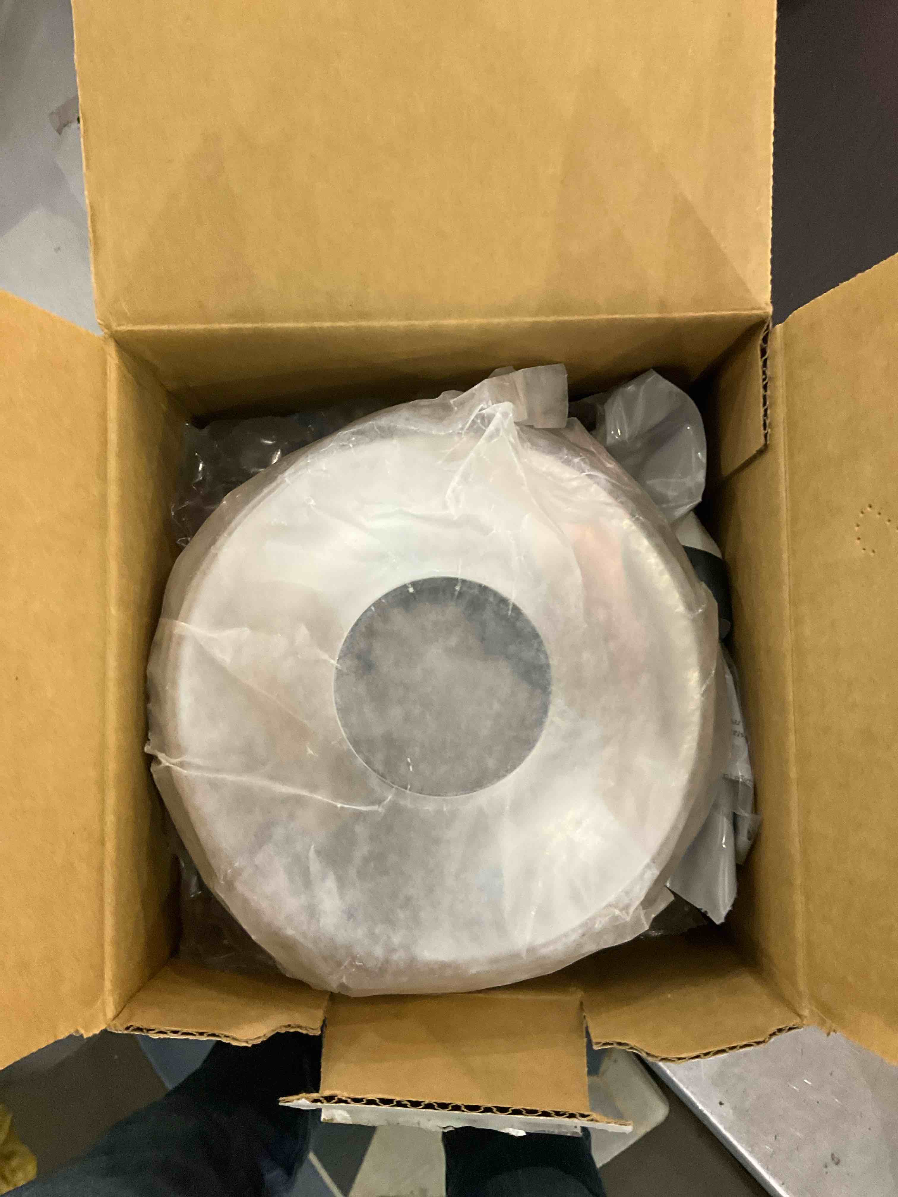 https://s3.amazonaws.com/lotting-images-prod/bidfta/EXS00903340_1700572279235.jpeg