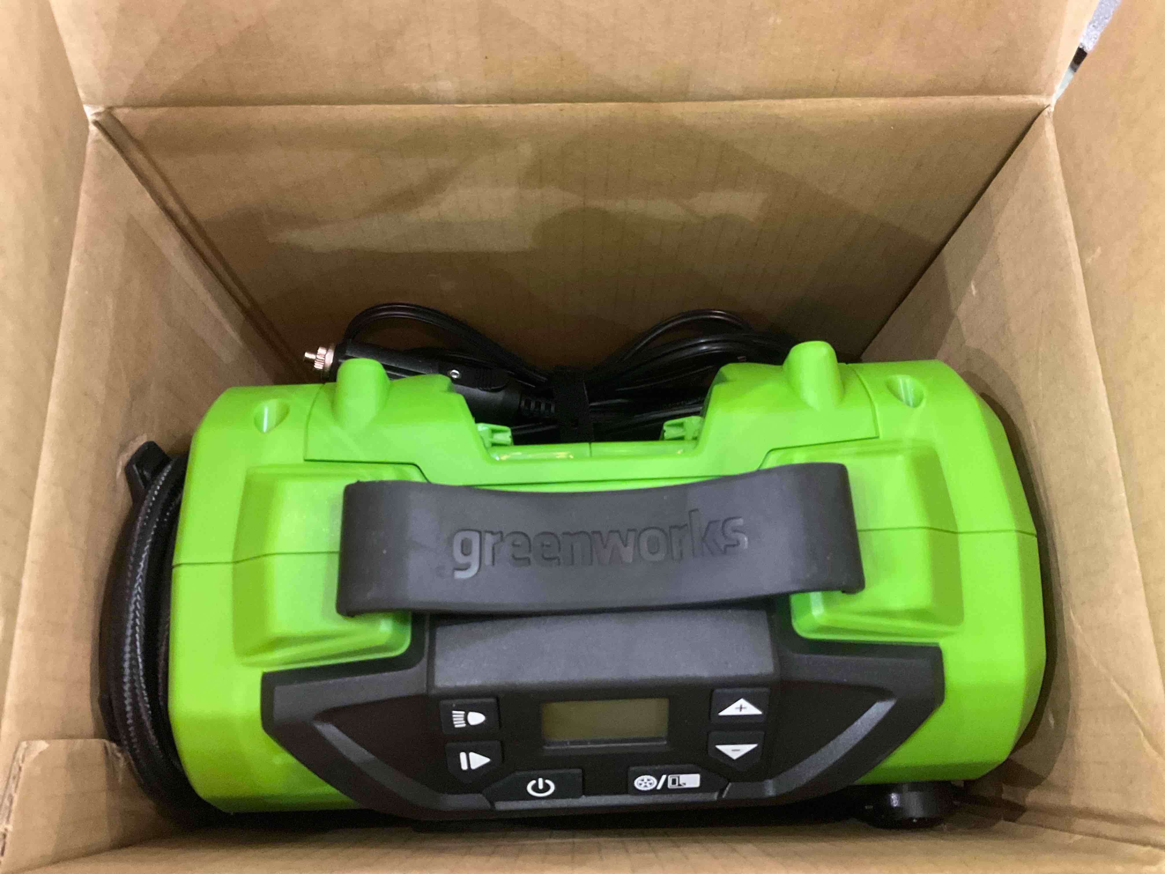 https://s3.amazonaws.com/lotting-images-prod/bidfta/EXS00903925_1700496790919.jpeg