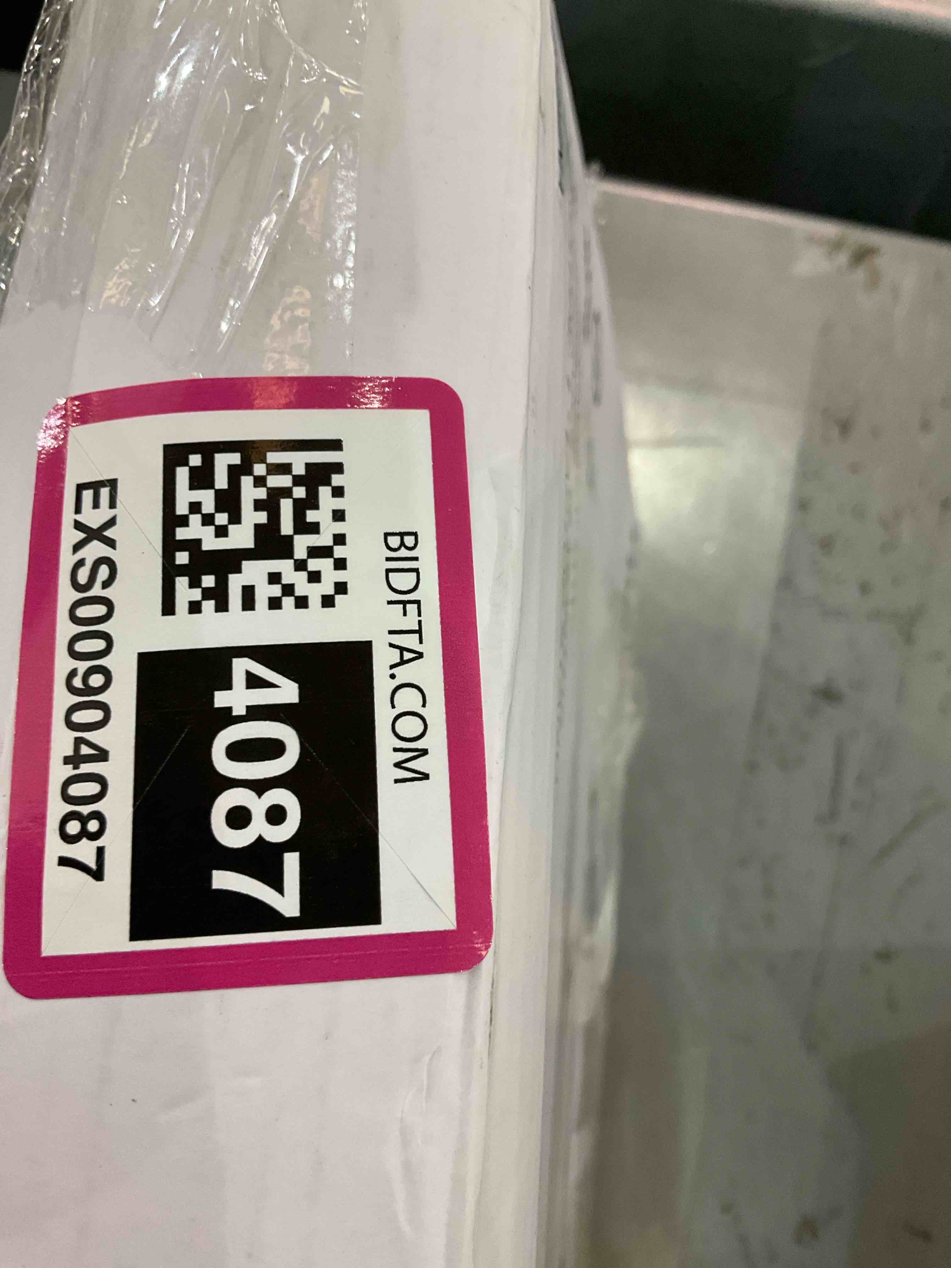https://s3.amazonaws.com/lotting-images-prod/bidfta/EXS00904087_1699369908254.jpeg