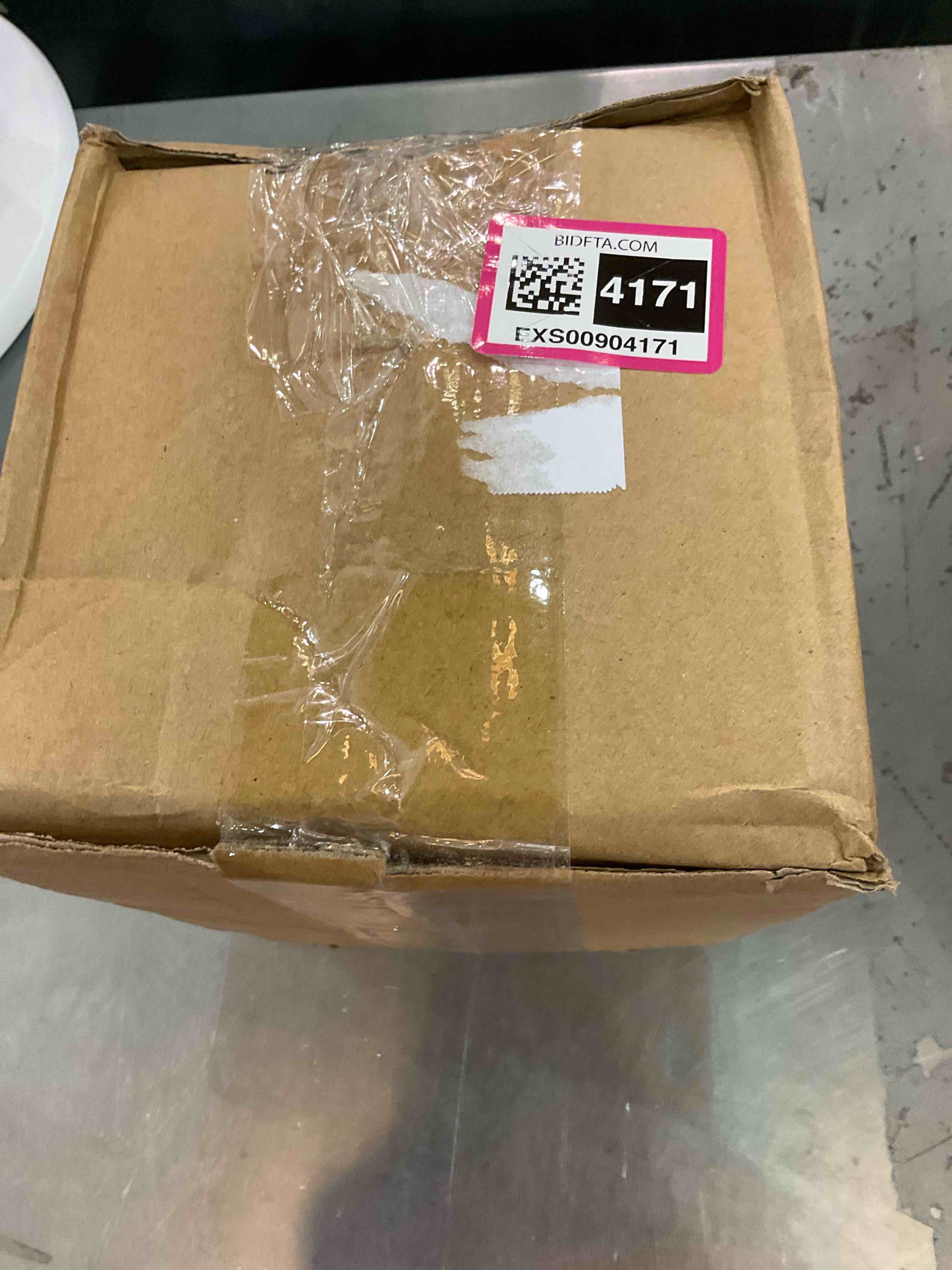 https://s3.amazonaws.com/lotting-images-prod/bidfta/EXS00904171_1699381751148.jpeg
