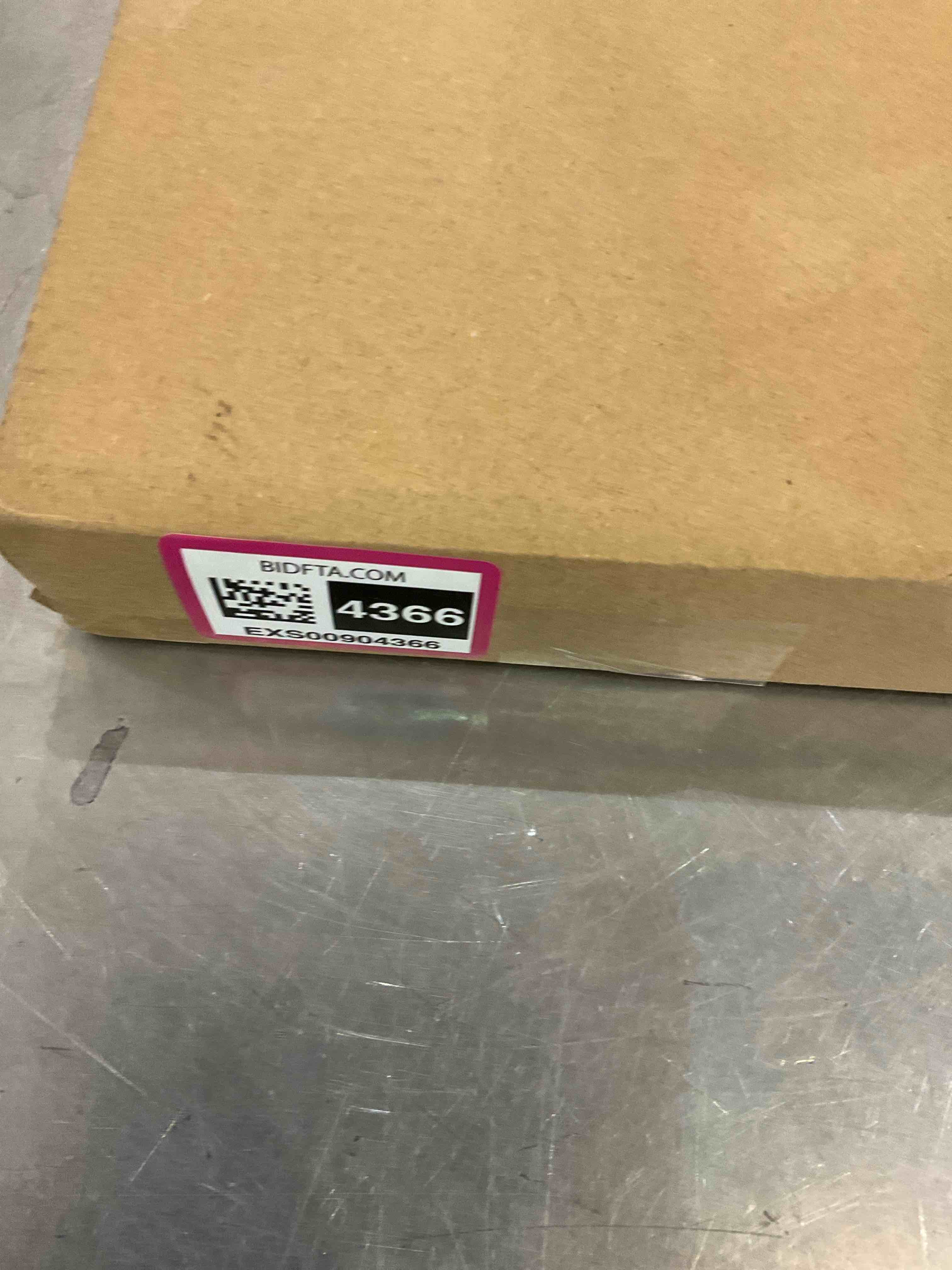 https://s3.amazonaws.com/lotting-images-prod/bidfta/EXS00904366_1699468265255.jpeg