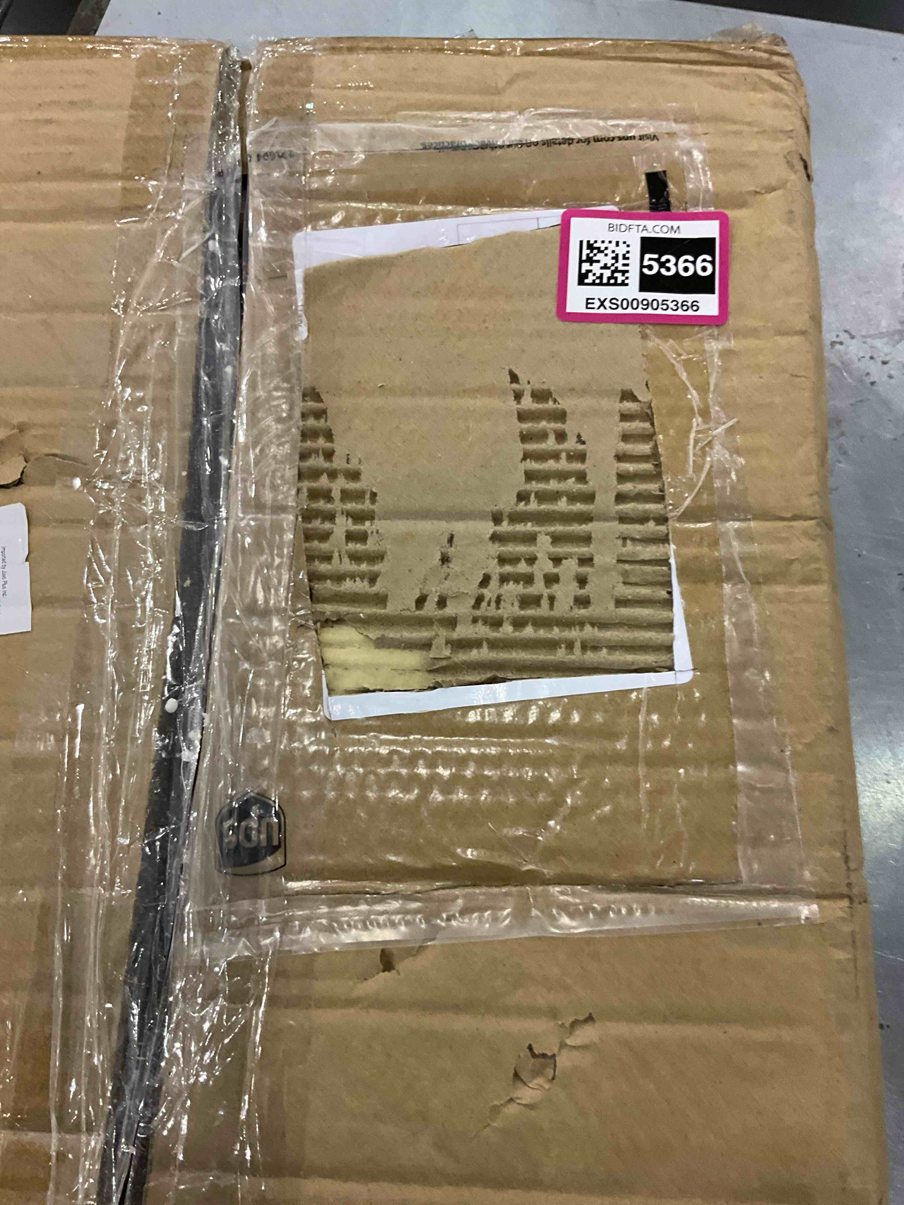 https://s3.amazonaws.com/lotting-images-prod/bidfta/EXS00905366_1699621983936.jpeg