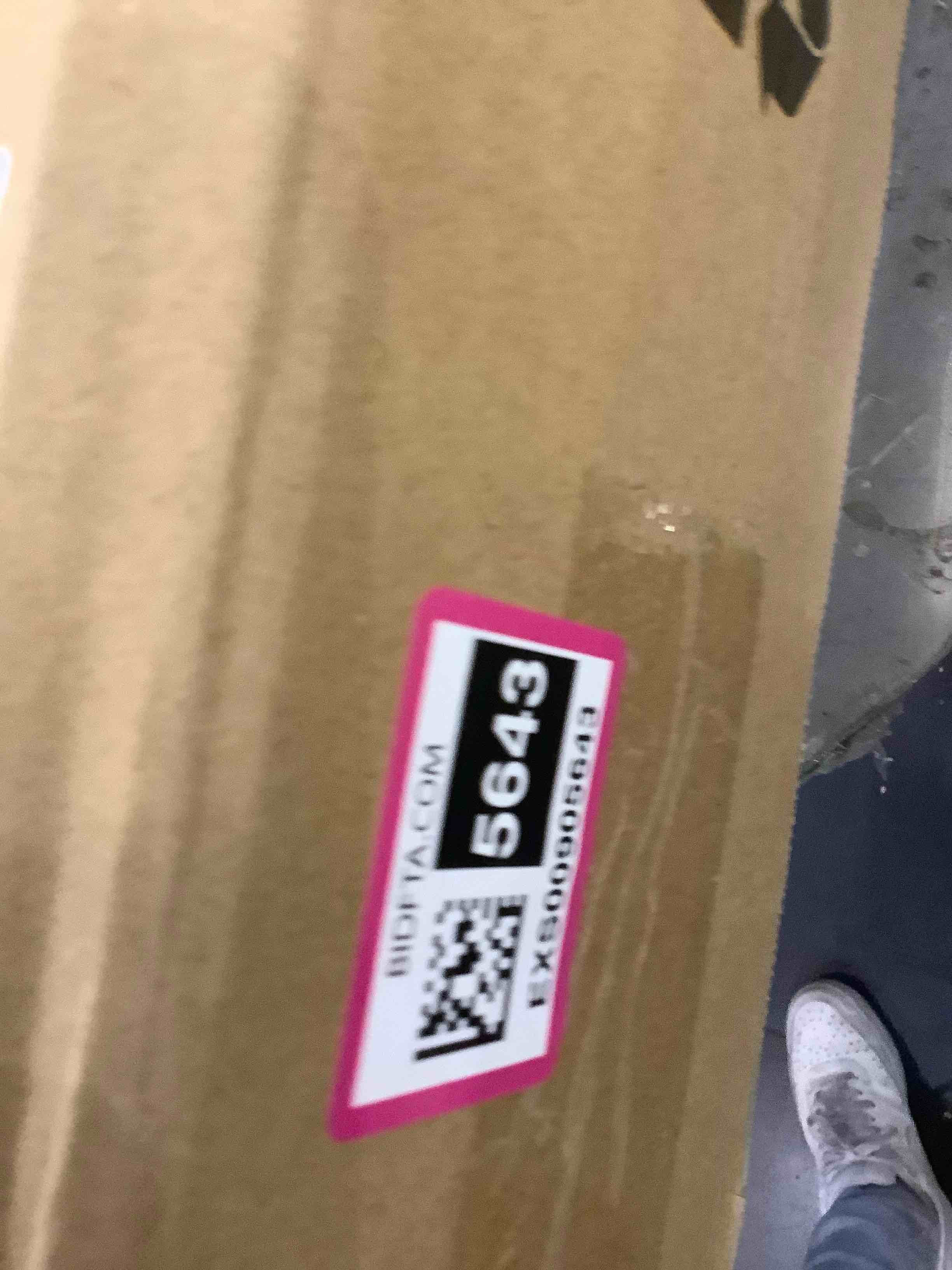 https://s3.amazonaws.com/lotting-images-prod/bidfta/EXS00905643_1699295908085.jpeg