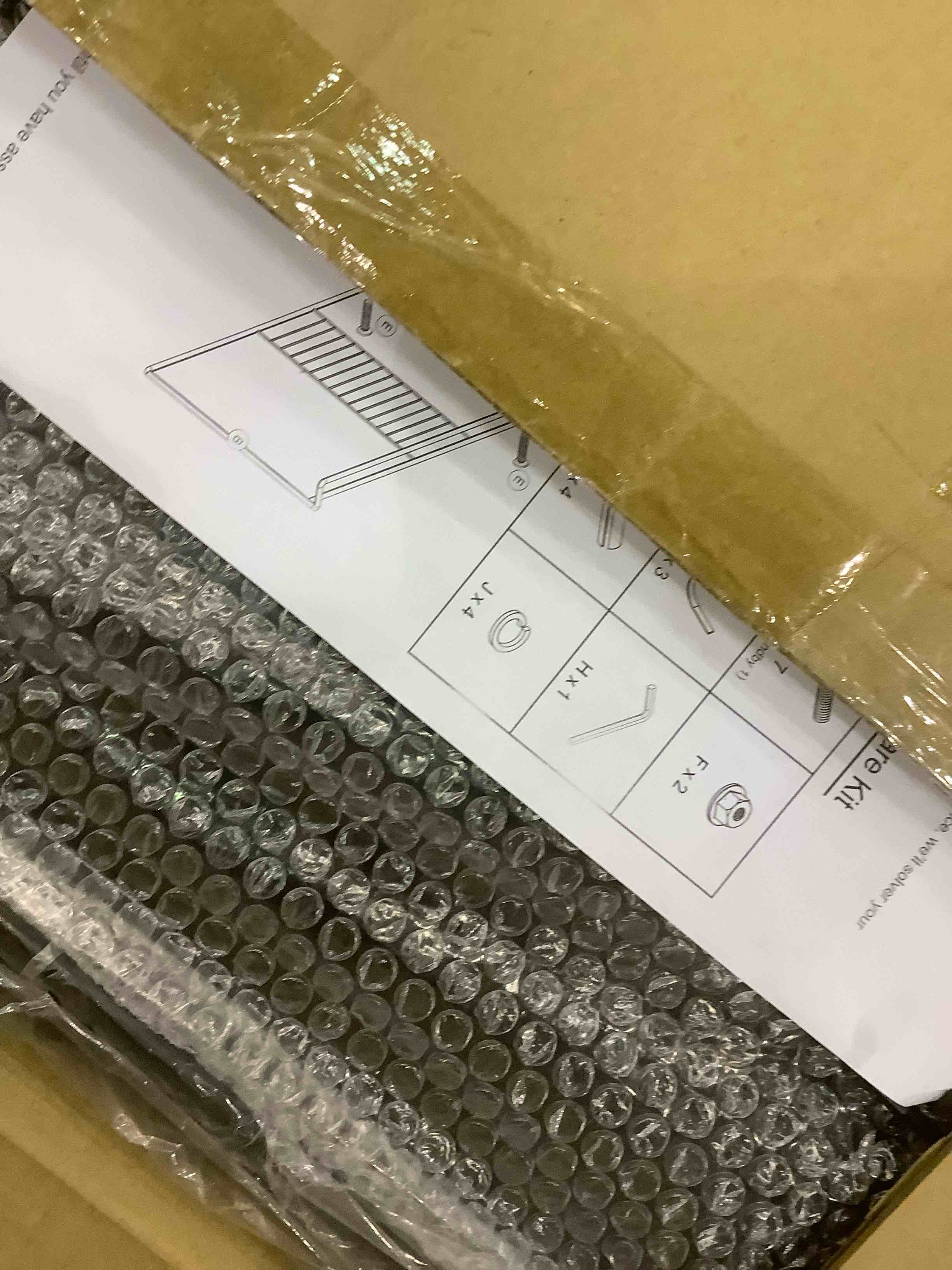 https://s3.amazonaws.com/lotting-images-prod/bidfta/EXS00905743_1699364821655.jpeg