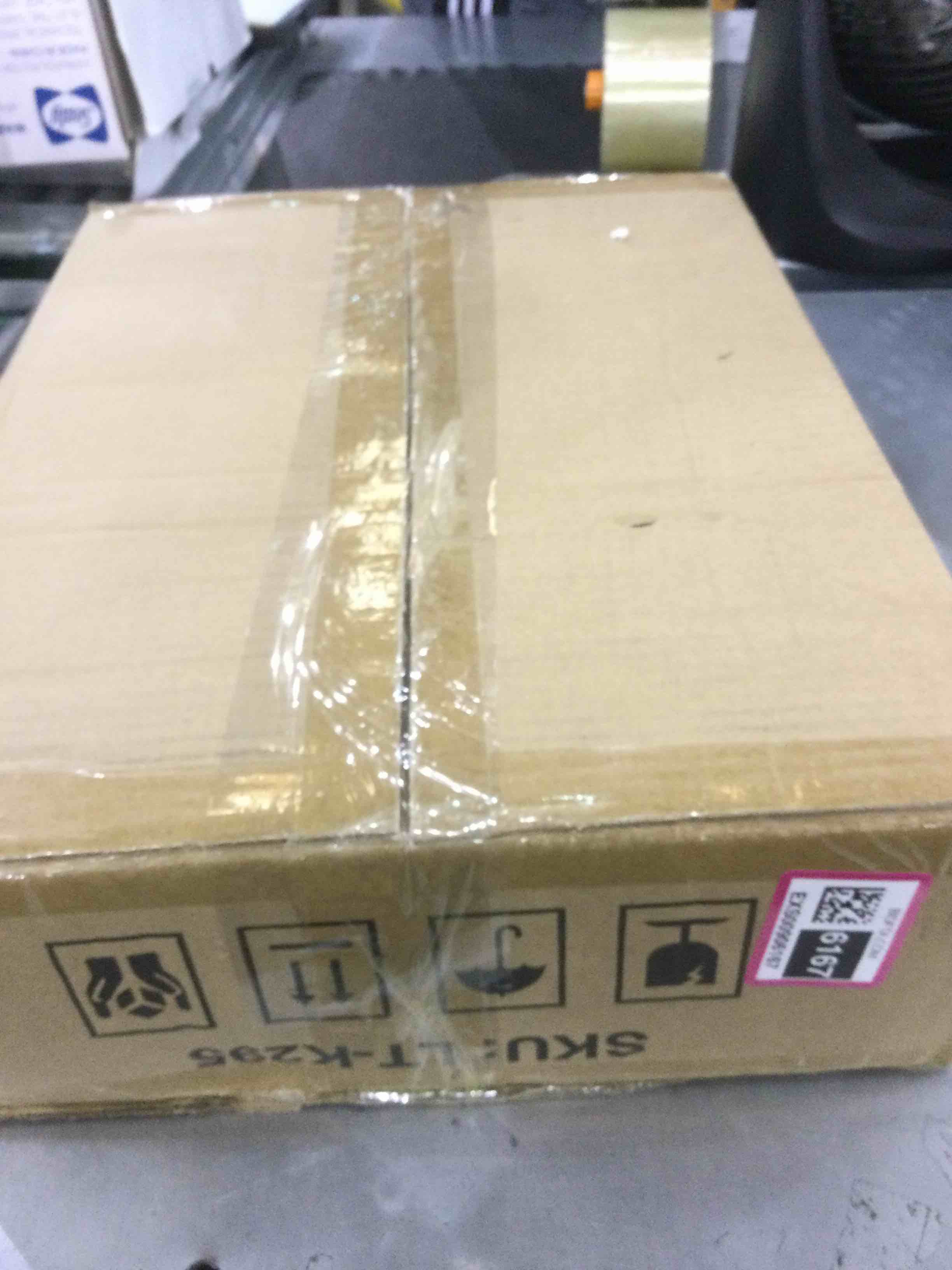 https://s3.amazonaws.com/lotting-images-prod/bidfta/EXS00906167_1699887429629.jpeg
