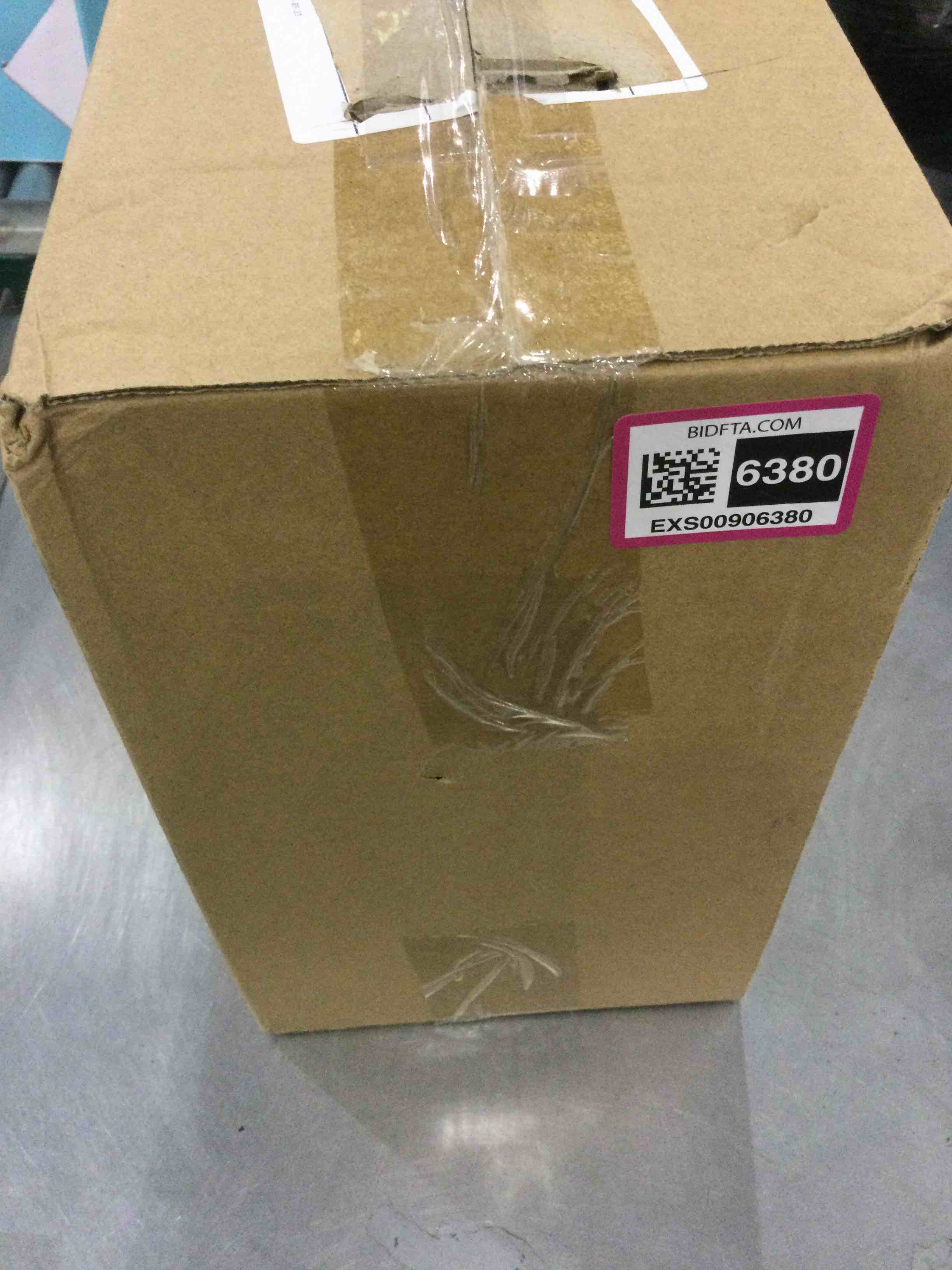 https://s3.amazonaws.com/lotting-images-prod/bidfta/EXS00906380_1699968782883.jpeg