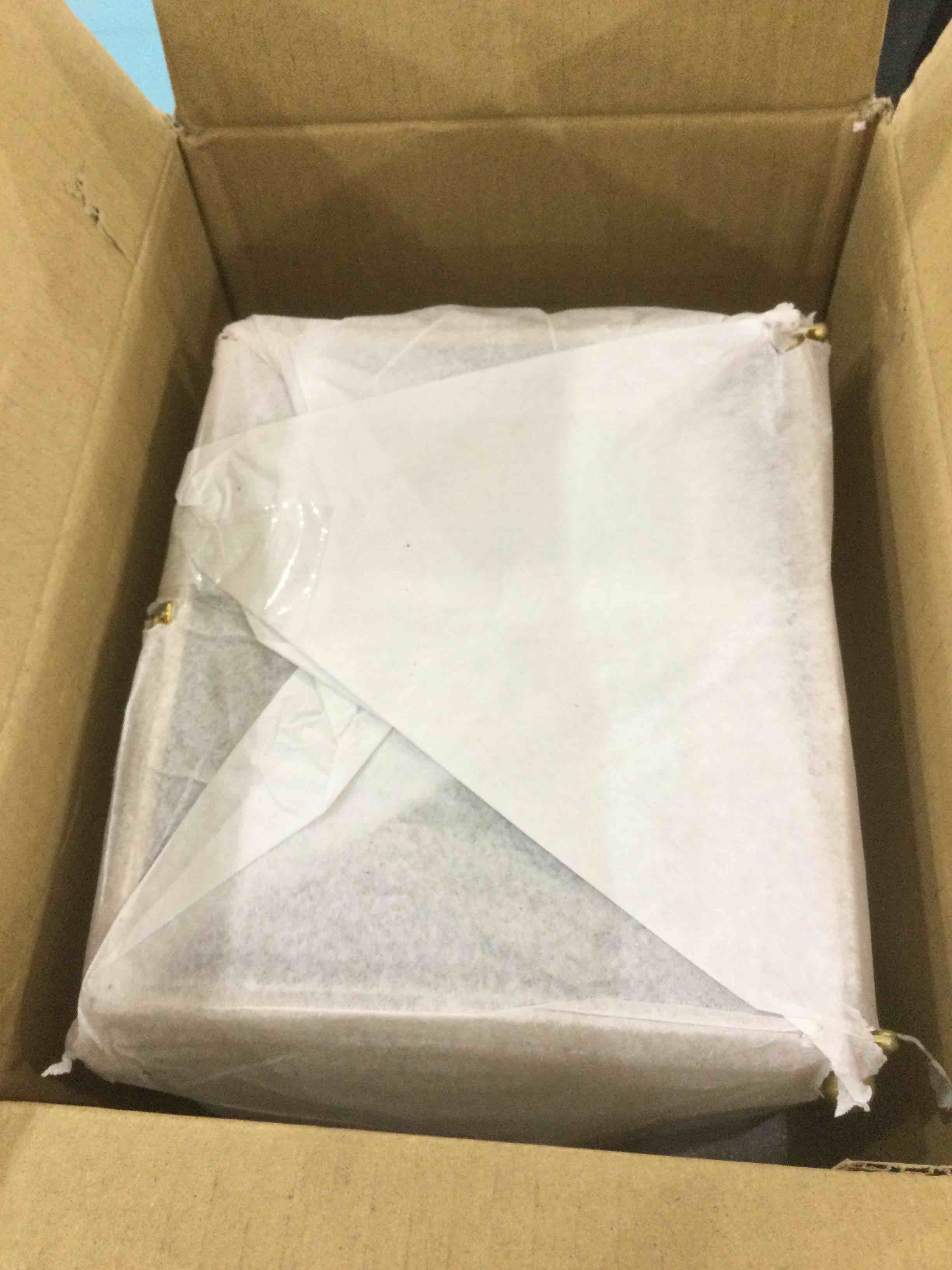 https://s3.amazonaws.com/lotting-images-prod/bidfta/EXS00906380_1699968807634.jpeg