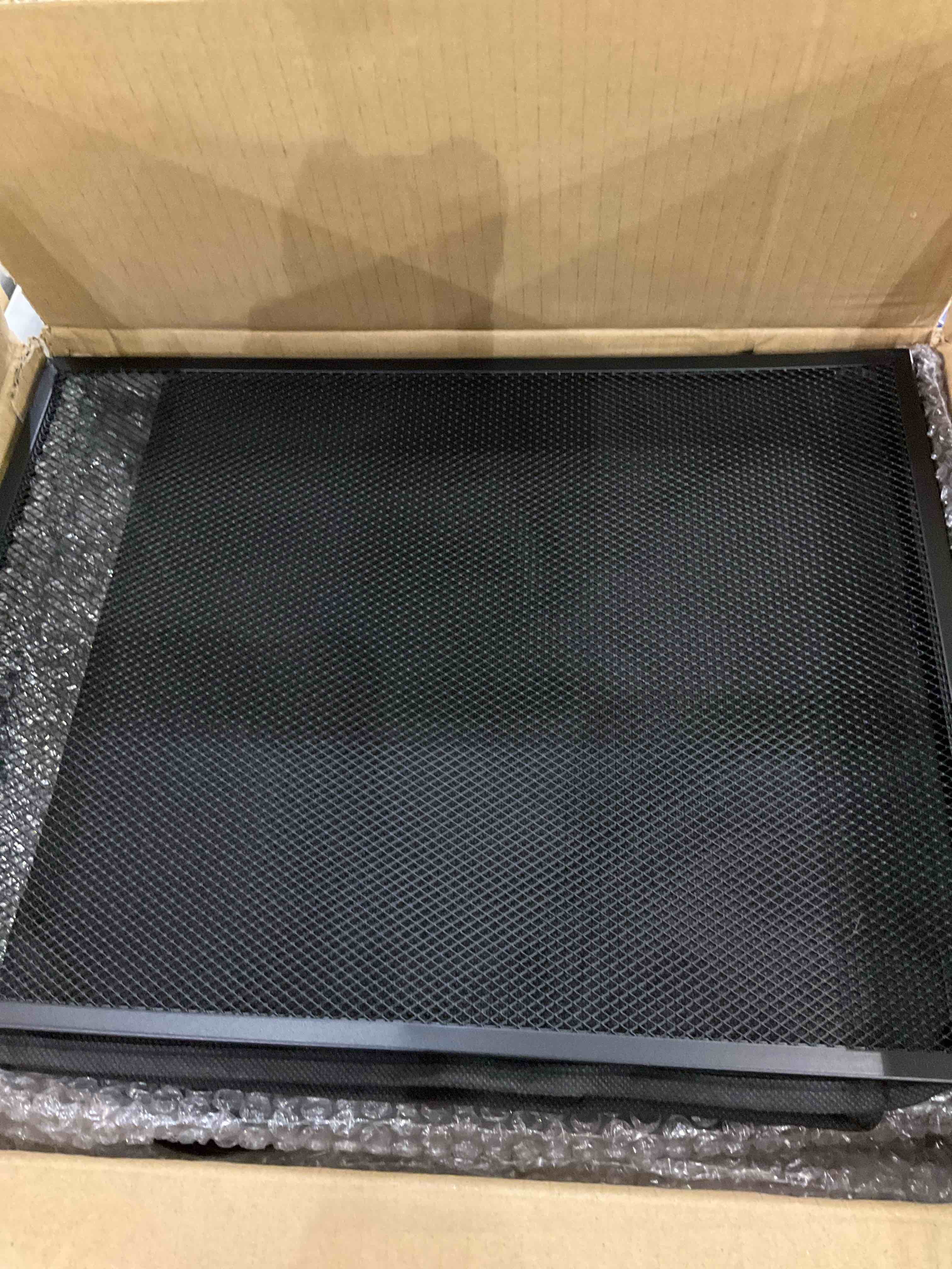 https://s3.amazonaws.com/lotting-images-prod/bidfta/EXS00907082_1701177384339.jpeg